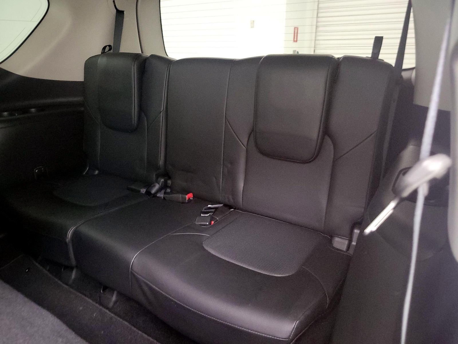2022 Nissan Armada SL - Photo 23