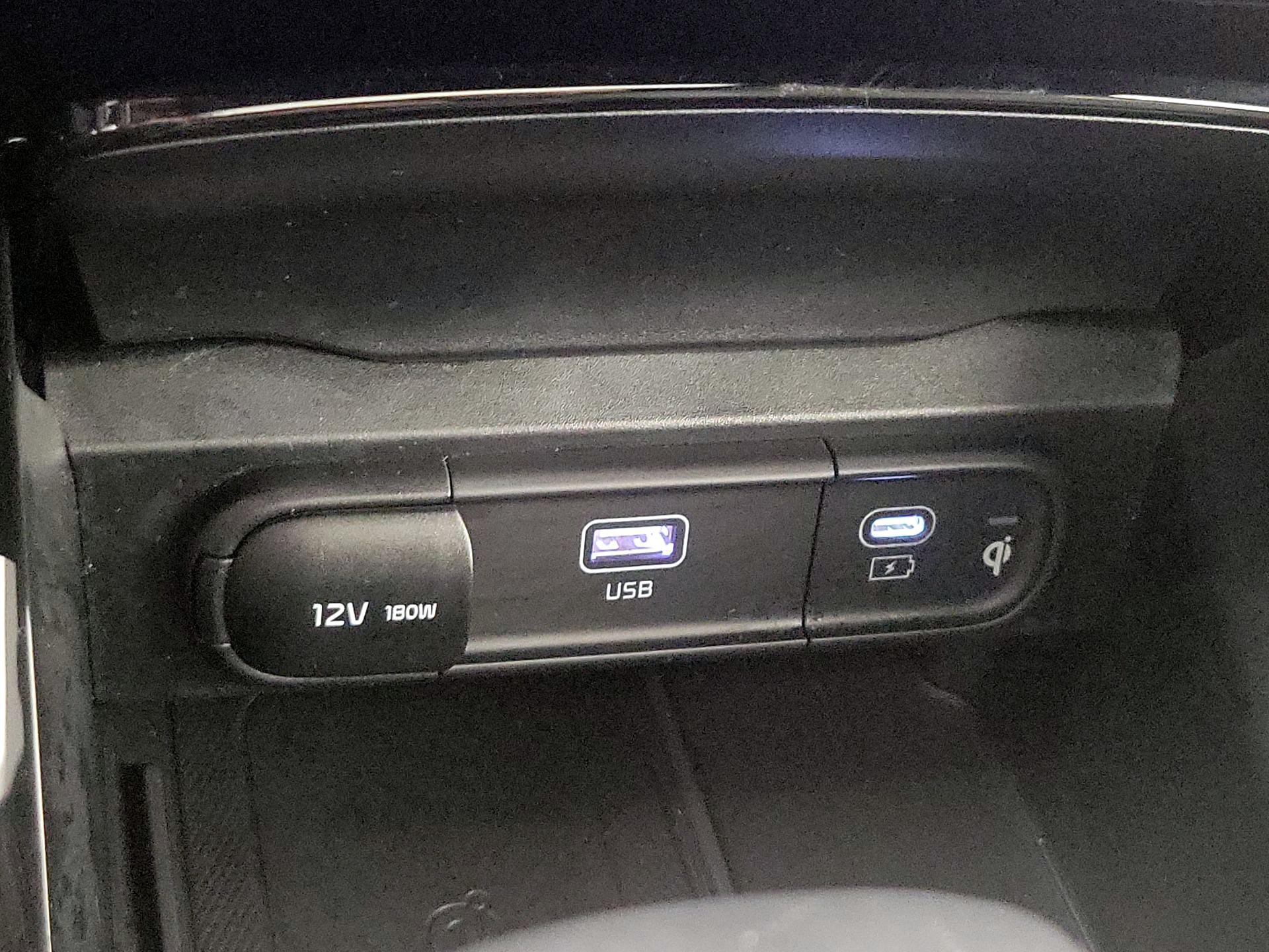 Thumbnail: 2024 Kia Telluride - 19