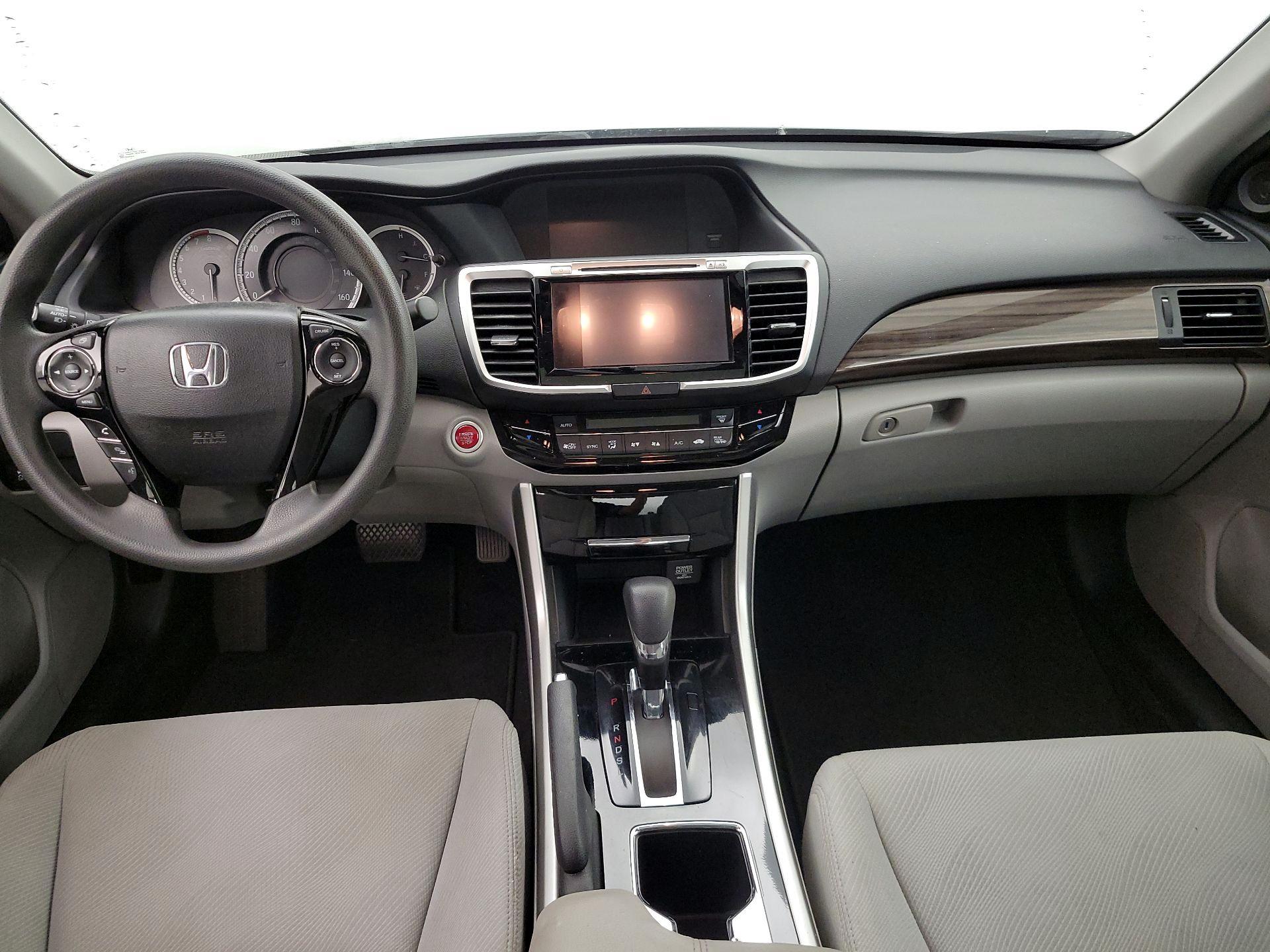 Thumbnail: 2016 Honda Accord - 9