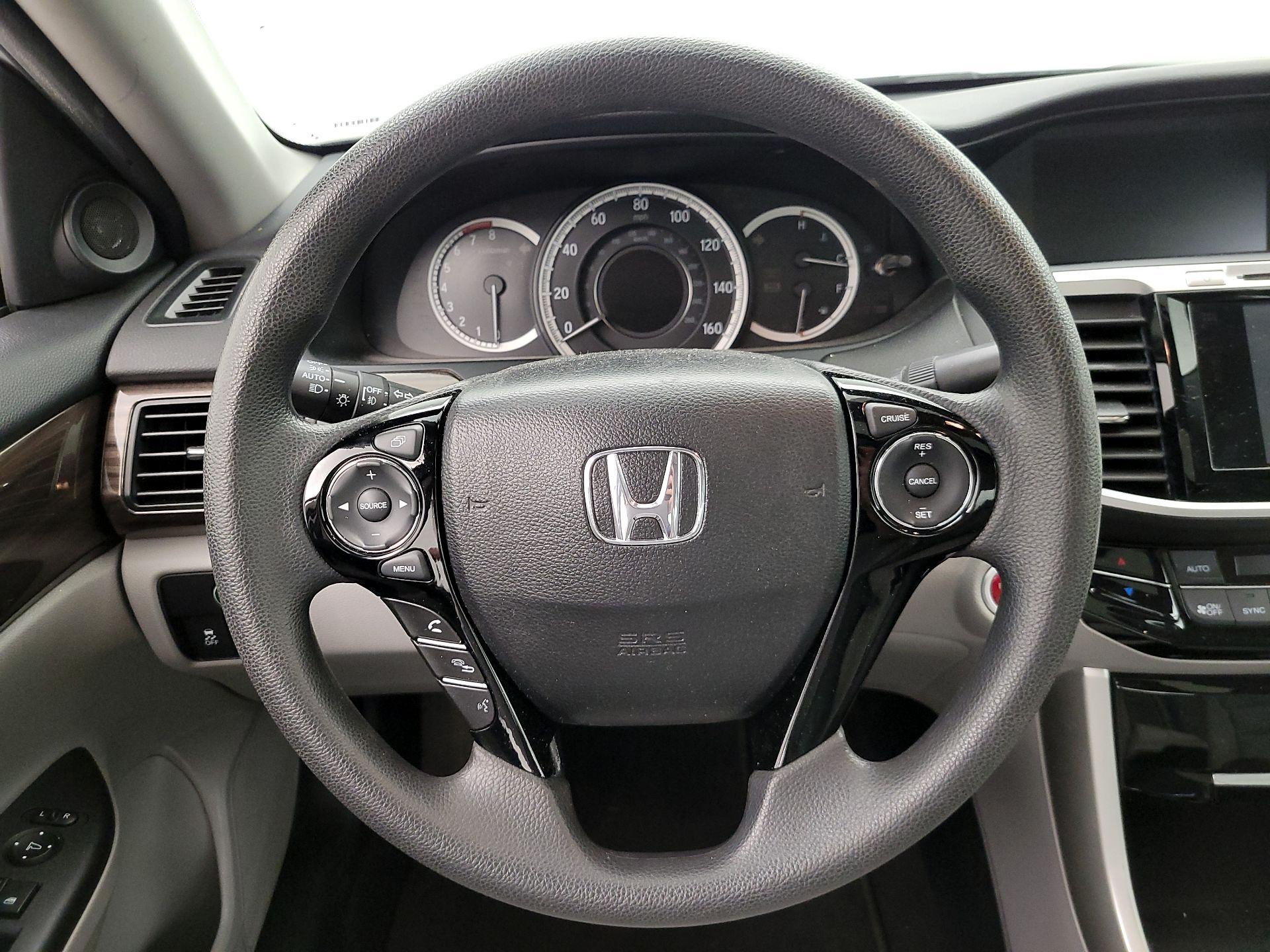 Thumbnail: 2016 Honda Accord - 10