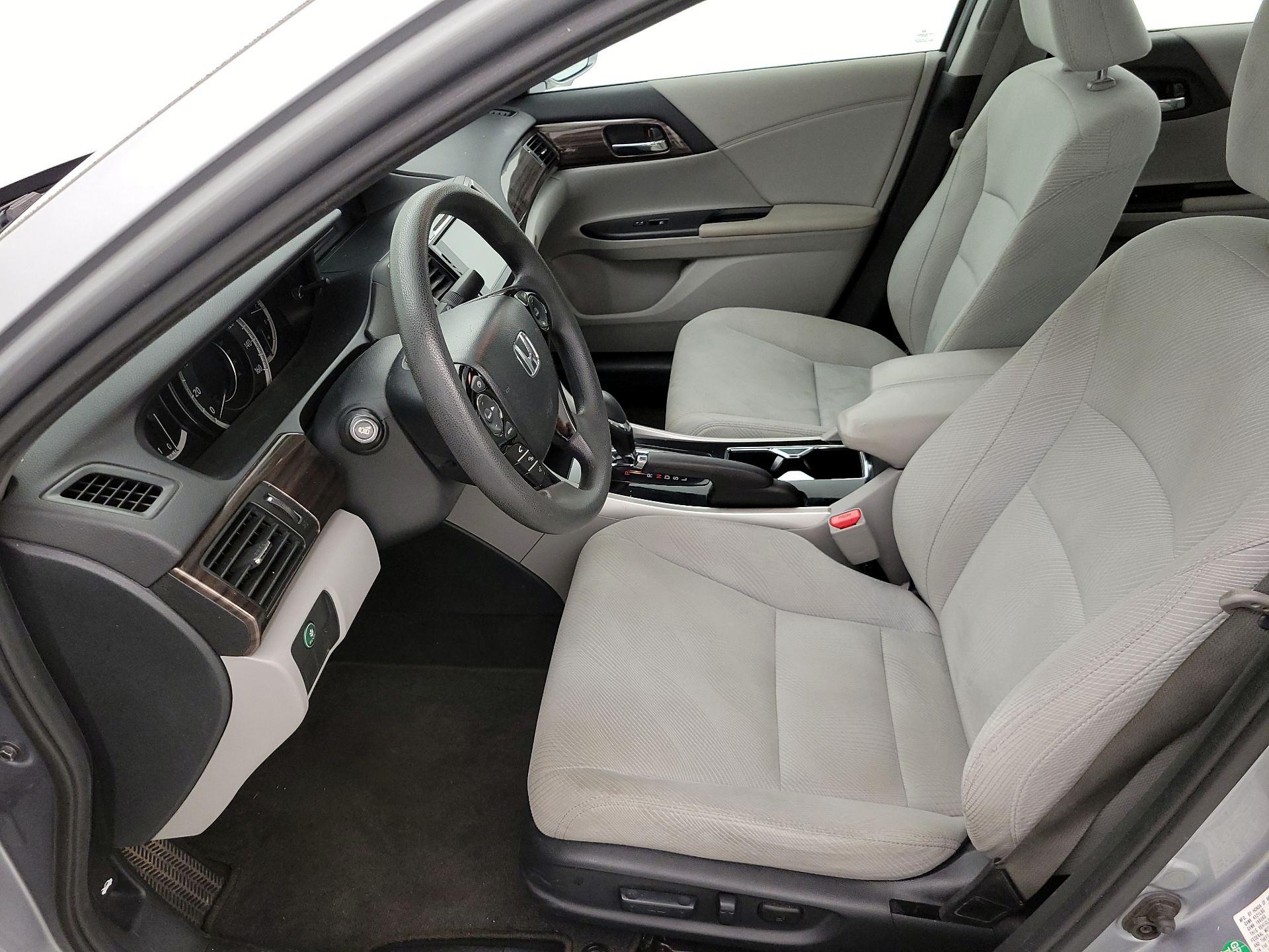 Thumbnail: 2016 Honda Accord - 11