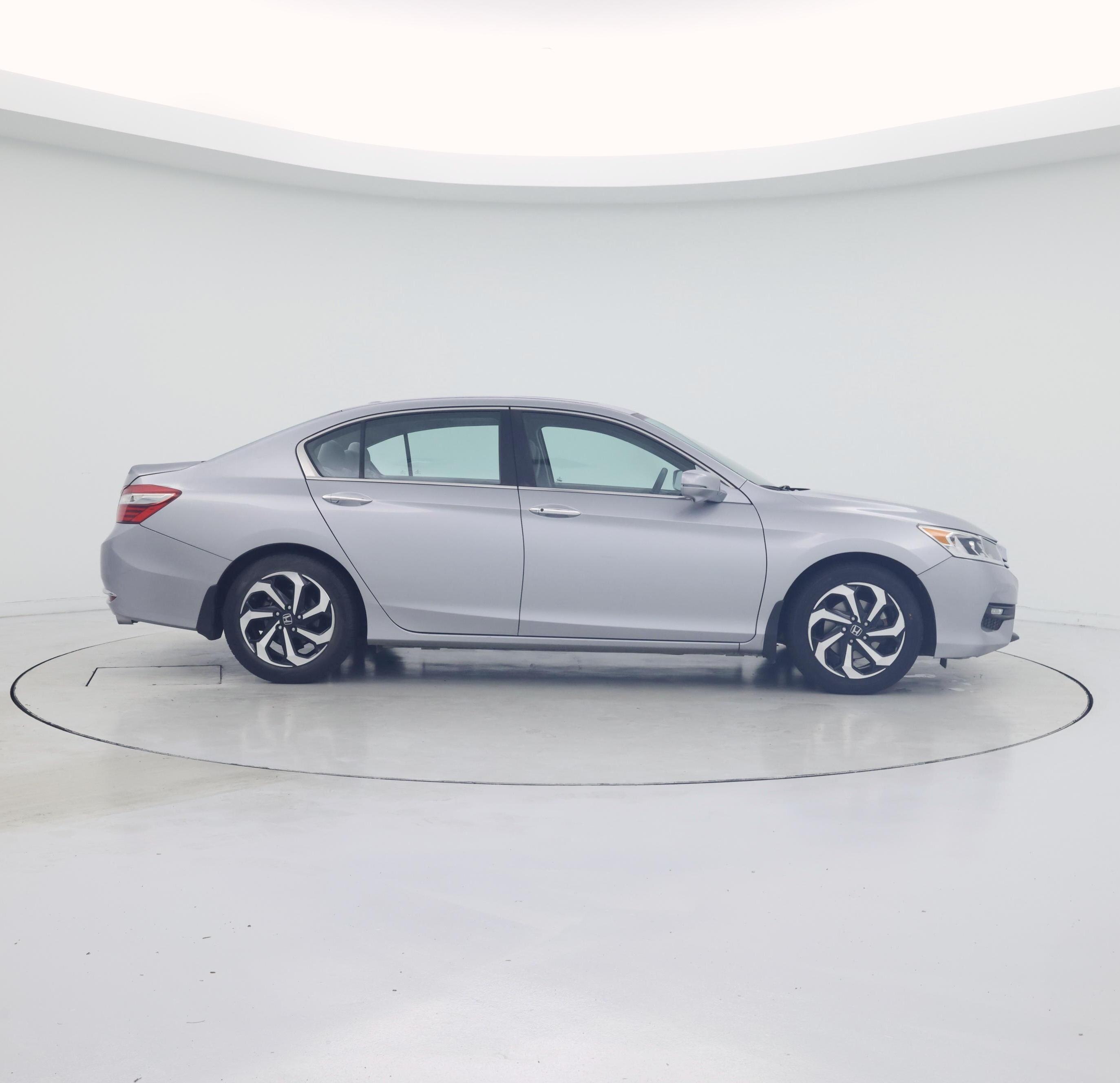 Thumbnail: 2016 Honda Accord - 7
