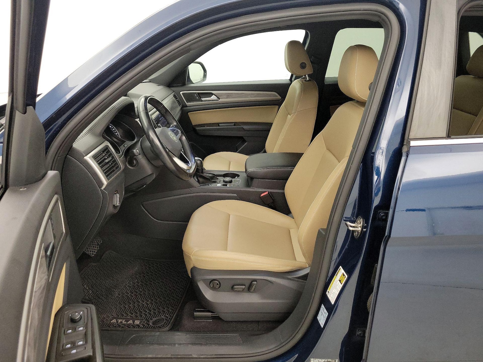 2020 Volkswagen Atlas Cross Sport SE w/Tech - Photo 12