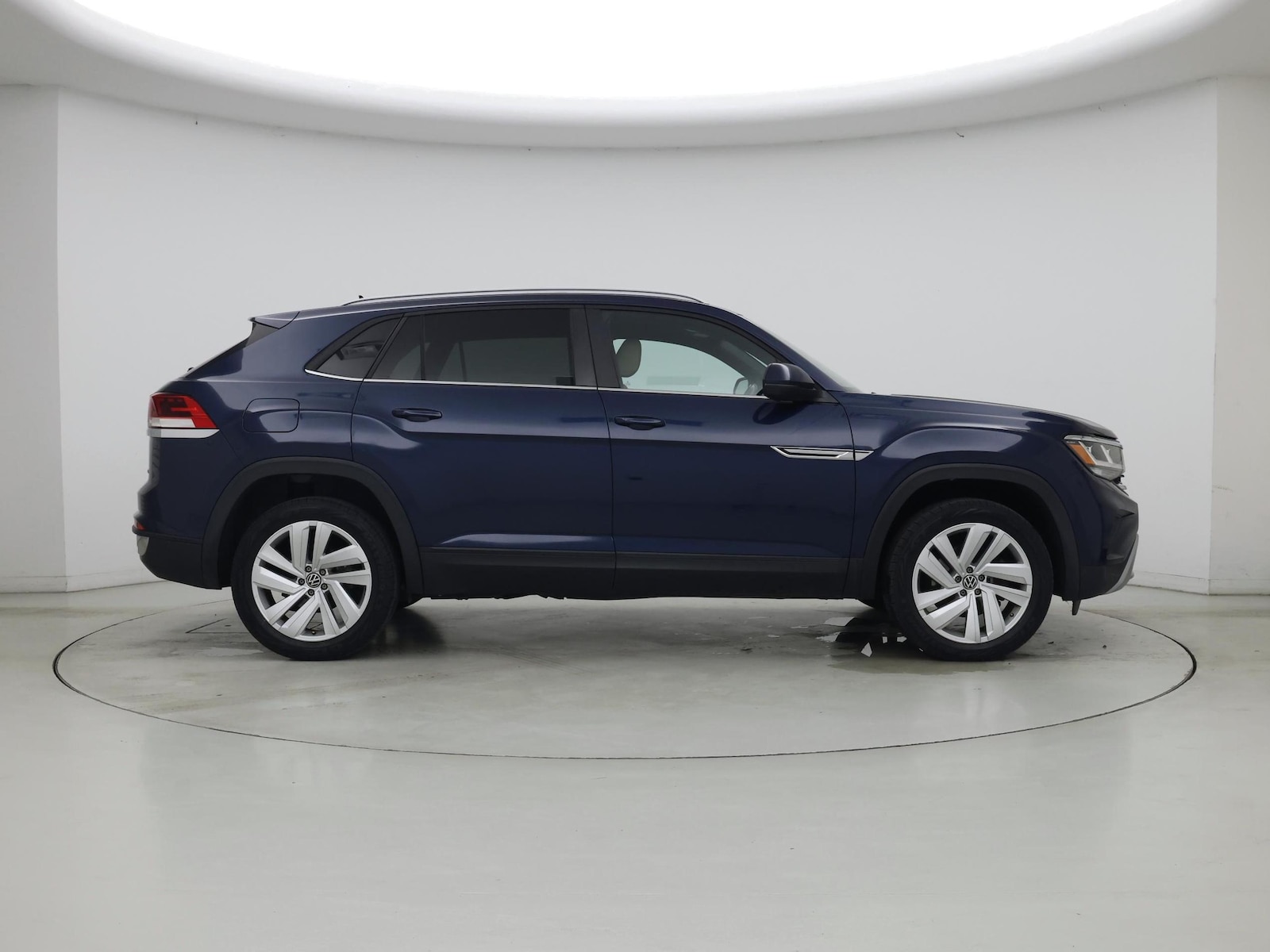 2020 Volkswagen Atlas Cross Sport SE w/Tech - Photo 8