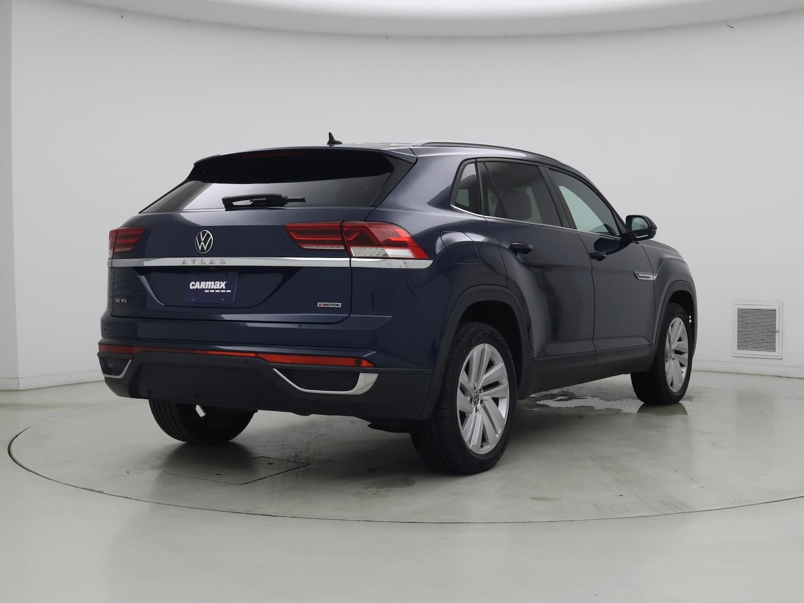 2020 Volkswagen Atlas Cross Sport SE w/Tech - Photo 9