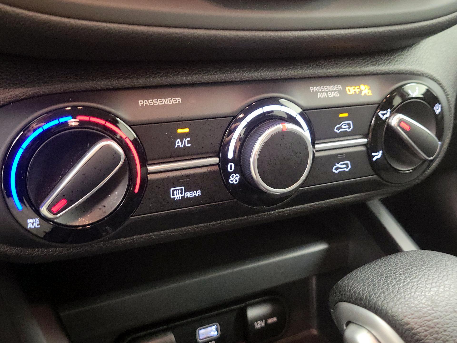 Thumbnail: 2023 Kia Soul - 16