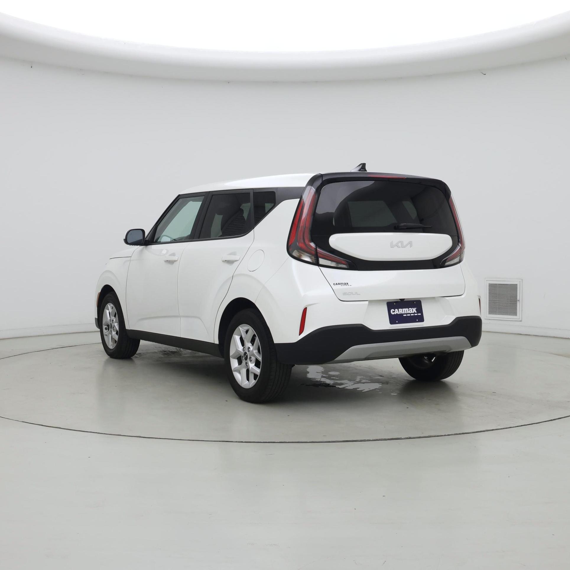 Thumbnail: 2023 Kia Soul - 2