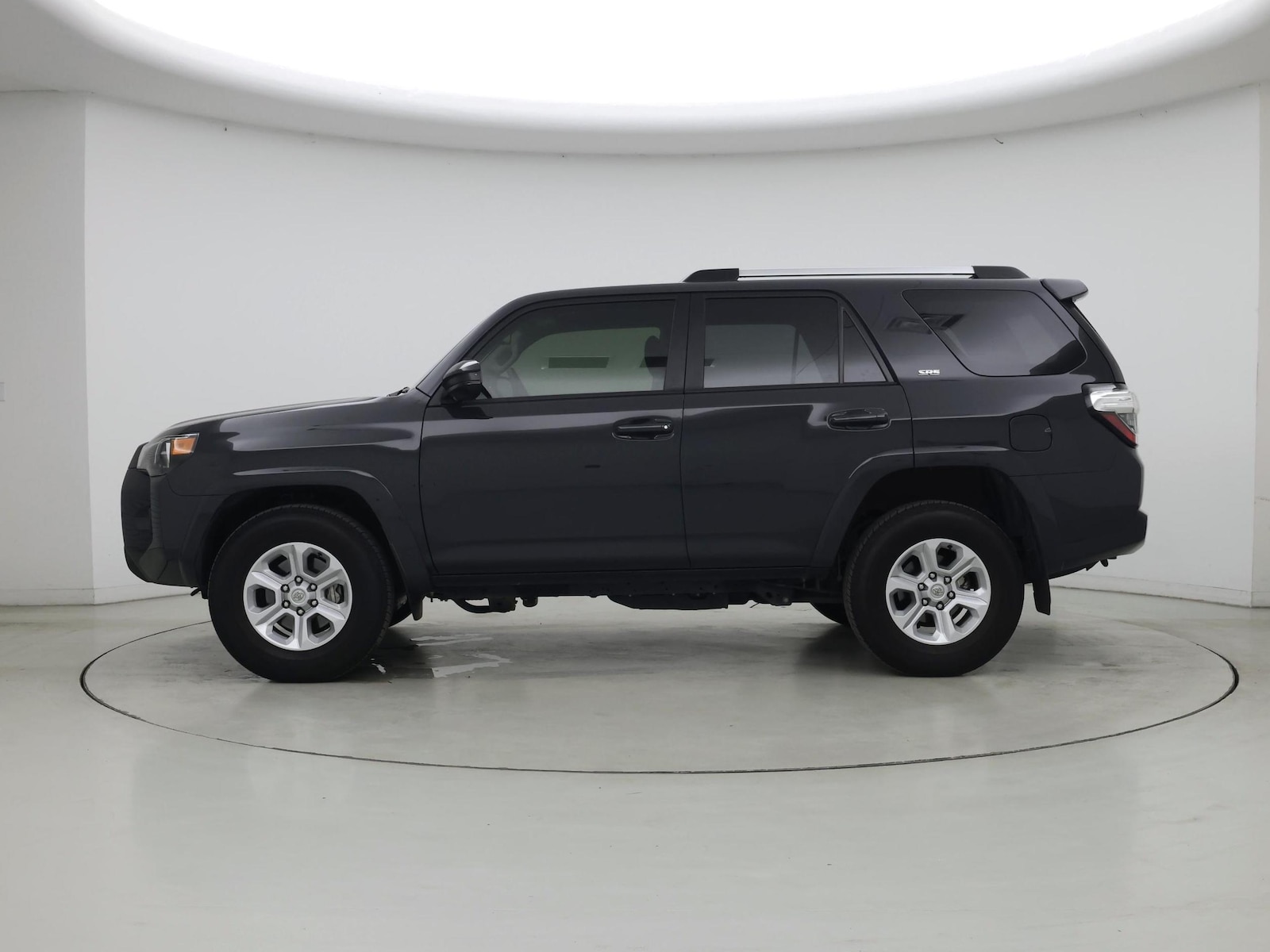 2024 Toyota 4Runner SR5 - Photo 4