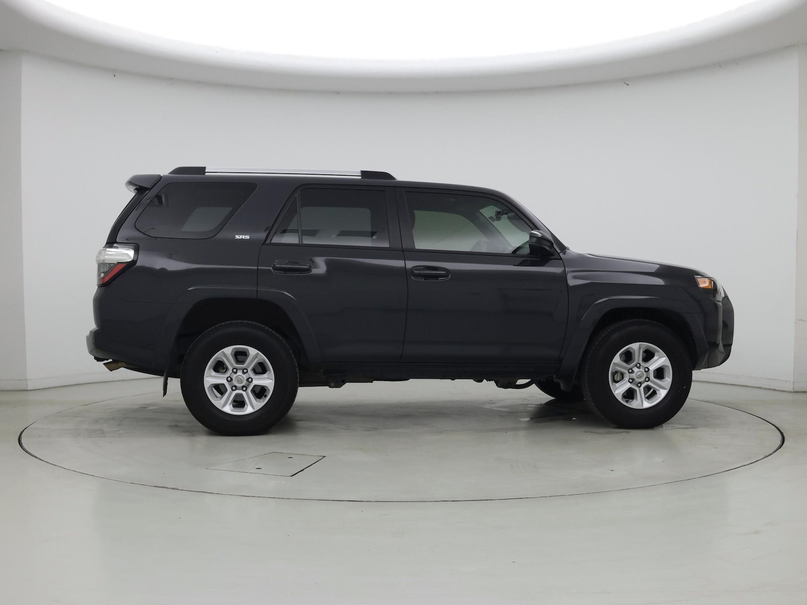 2024 Toyota 4Runner SR5 - Photo 8