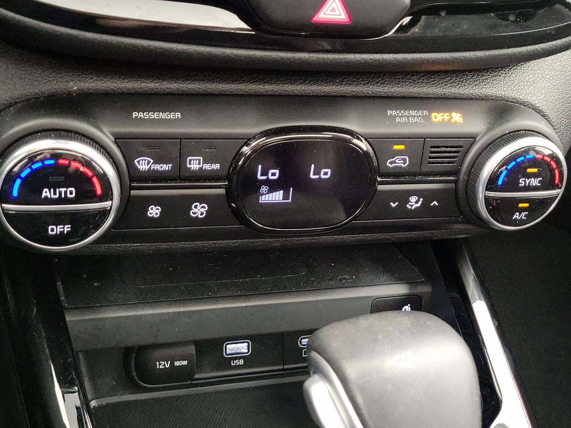 Thumbnail: 2023 Kia Soul - 17