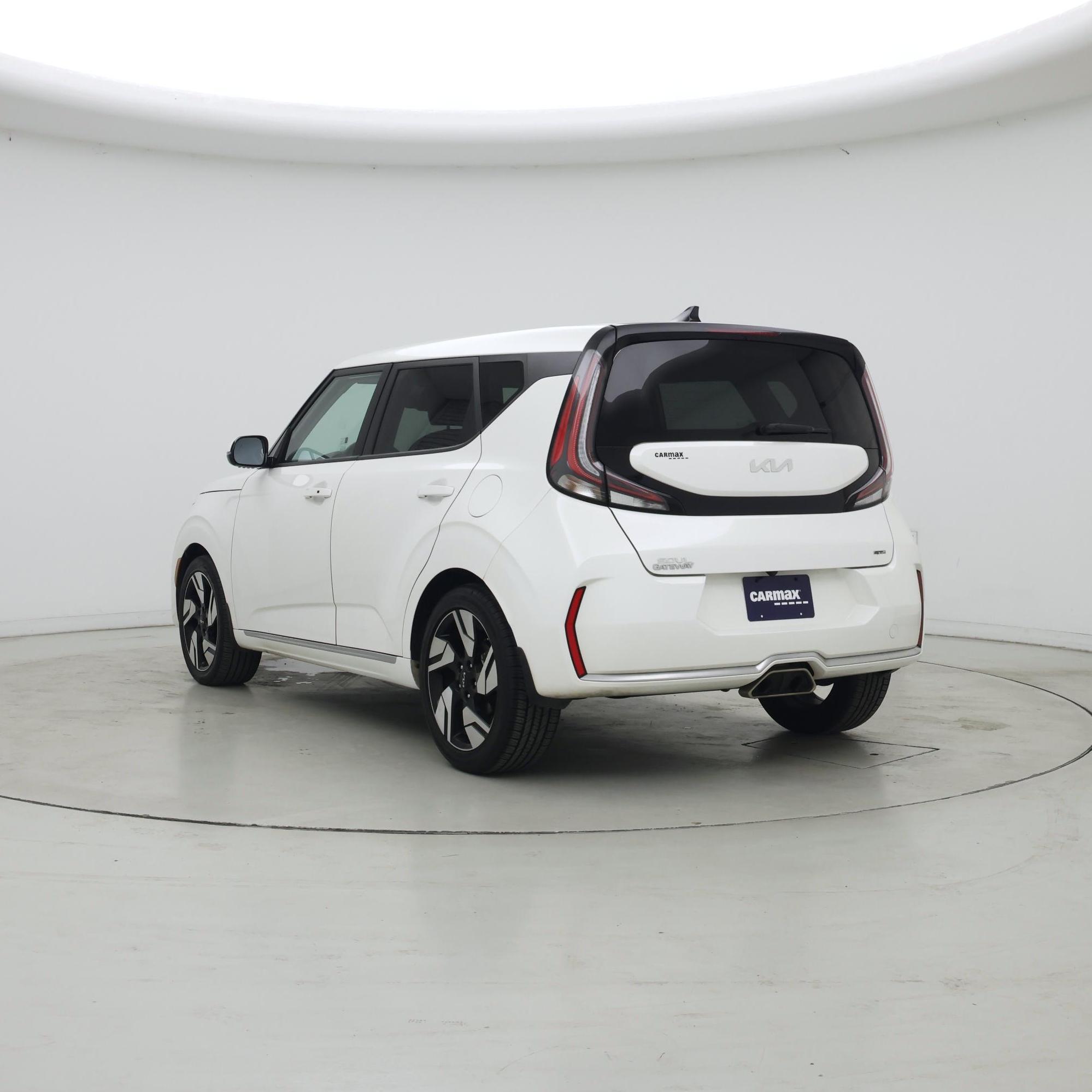 Thumbnail: 2023 Kia Soul - 2