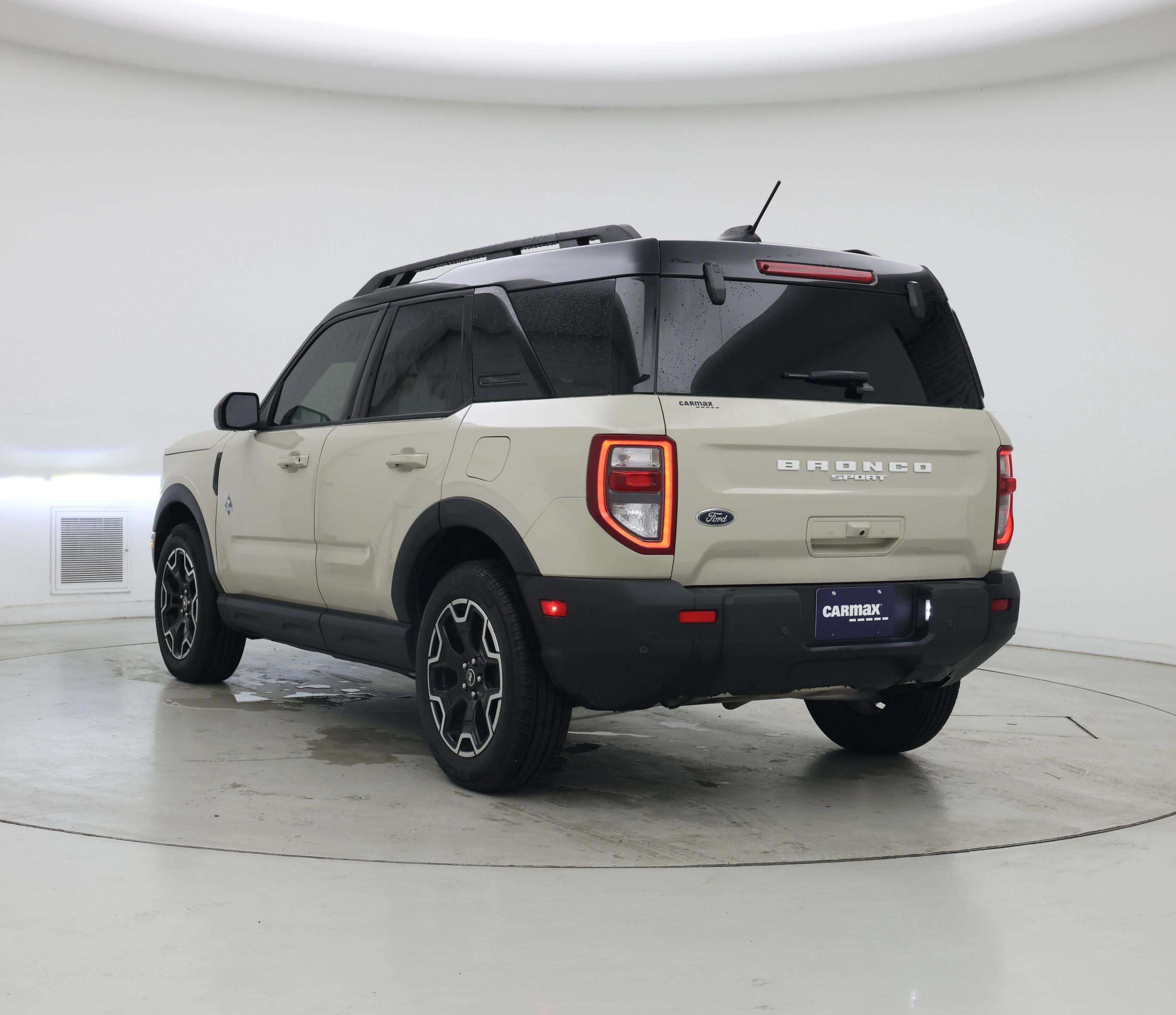 Thumbnail: 2025 Ford Bronco Sport - 2