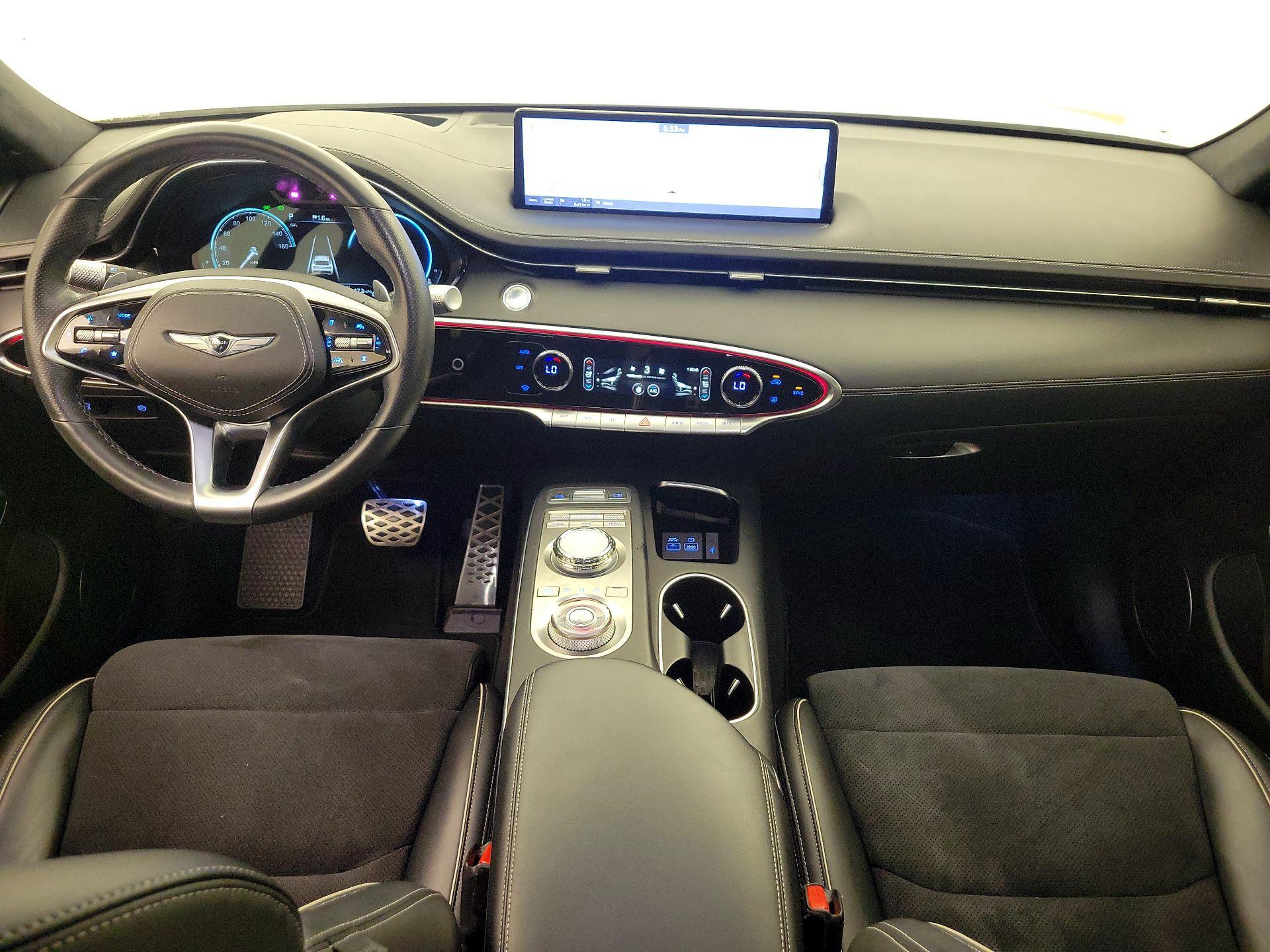 Thumbnail: 2022 Genesis GV70 - 9