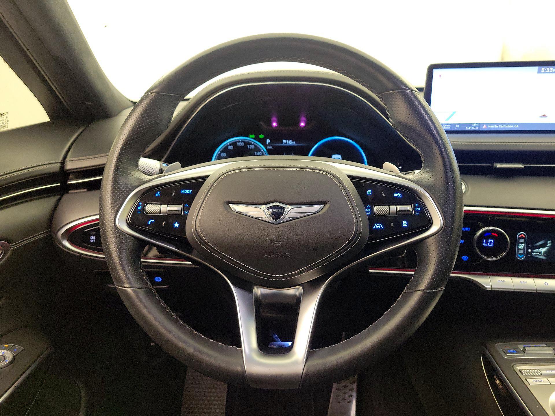 Thumbnail: 2022 Genesis GV70 - 10