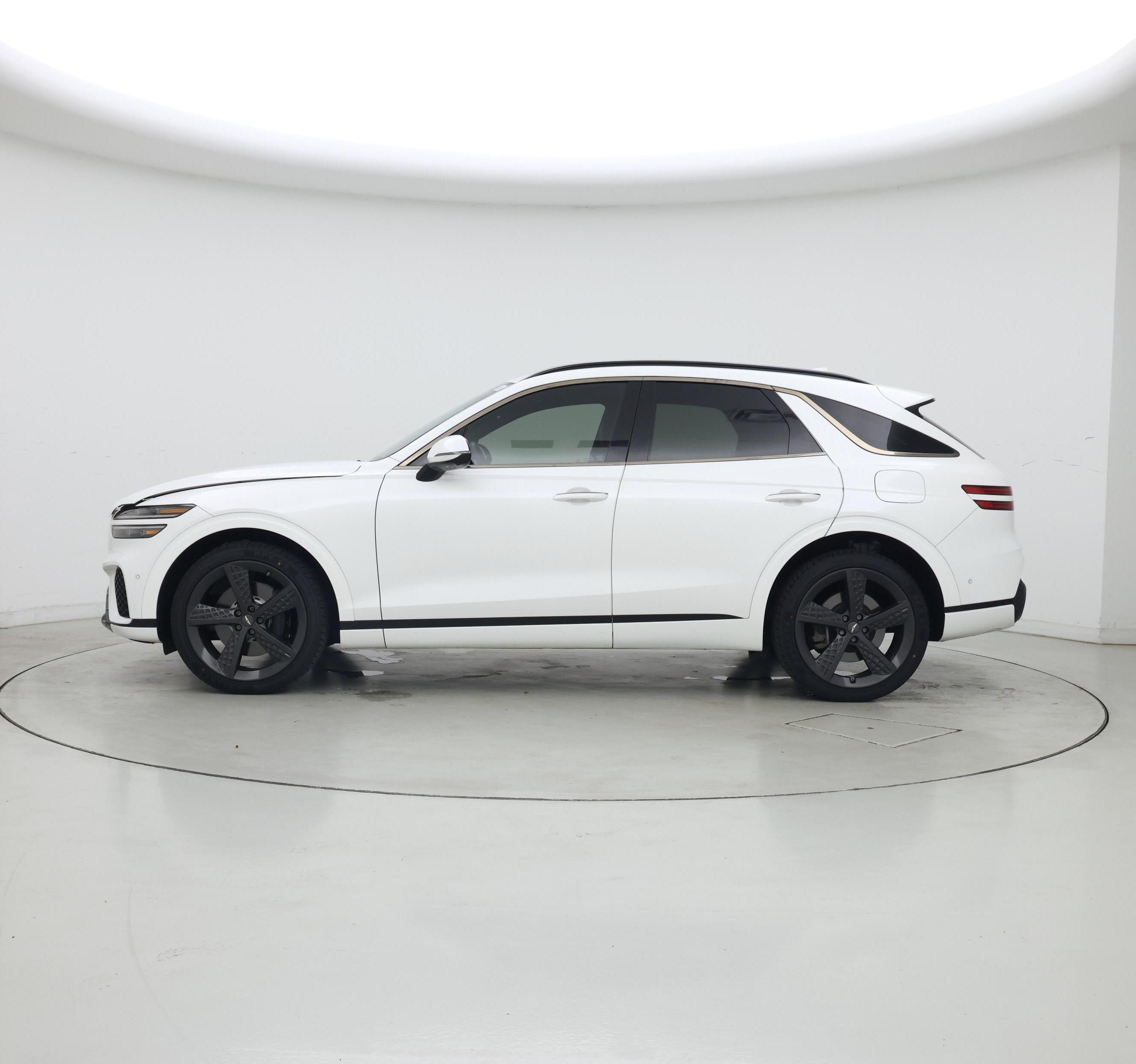 Thumbnail: 2022 Genesis GV70 - 3