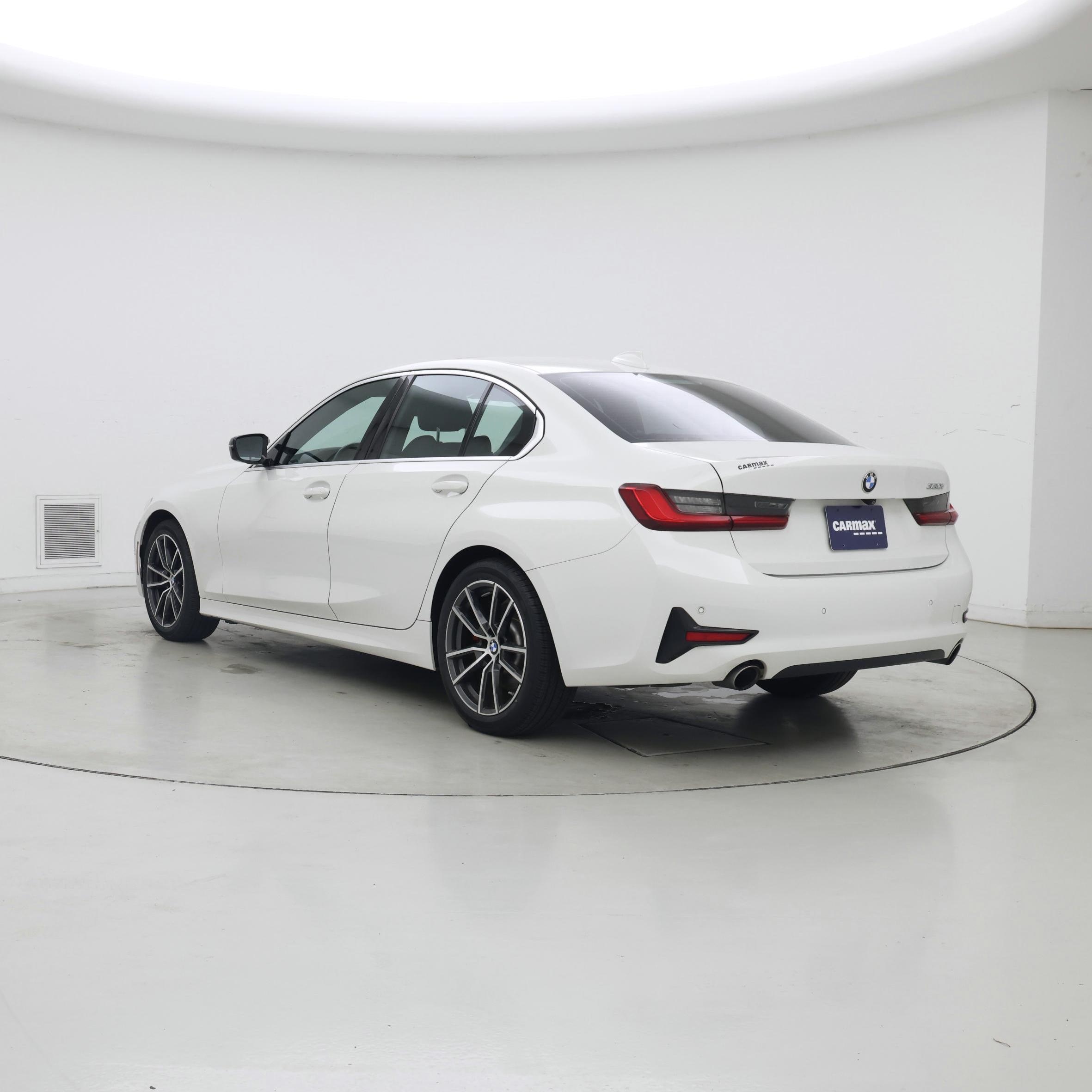 Thumbnail: 2020 BMW 3 Series - 2