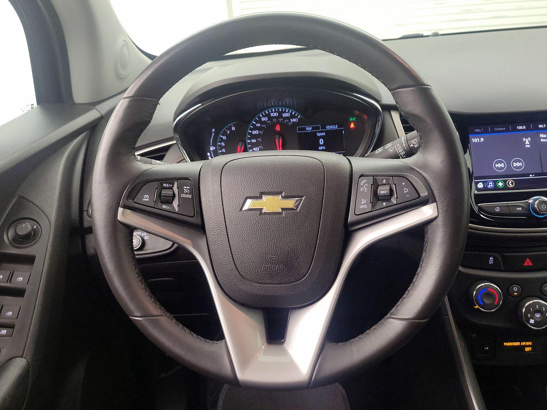 Thumbnail: 2020 Chevrolet Trax - 10