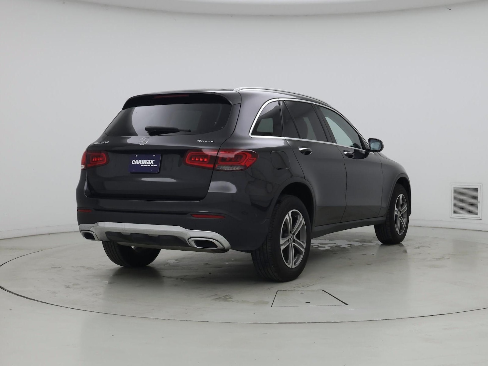 2022 Mercedes-Benz GLC GLC300 - Photo 9