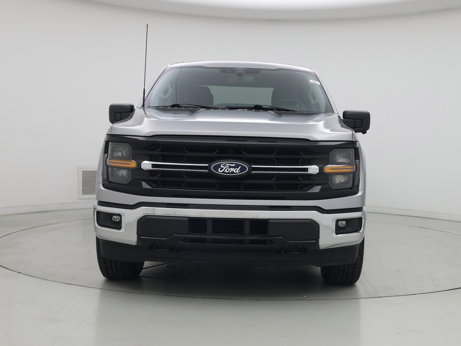 2024 Ford F-150 XLT - Photo 6
