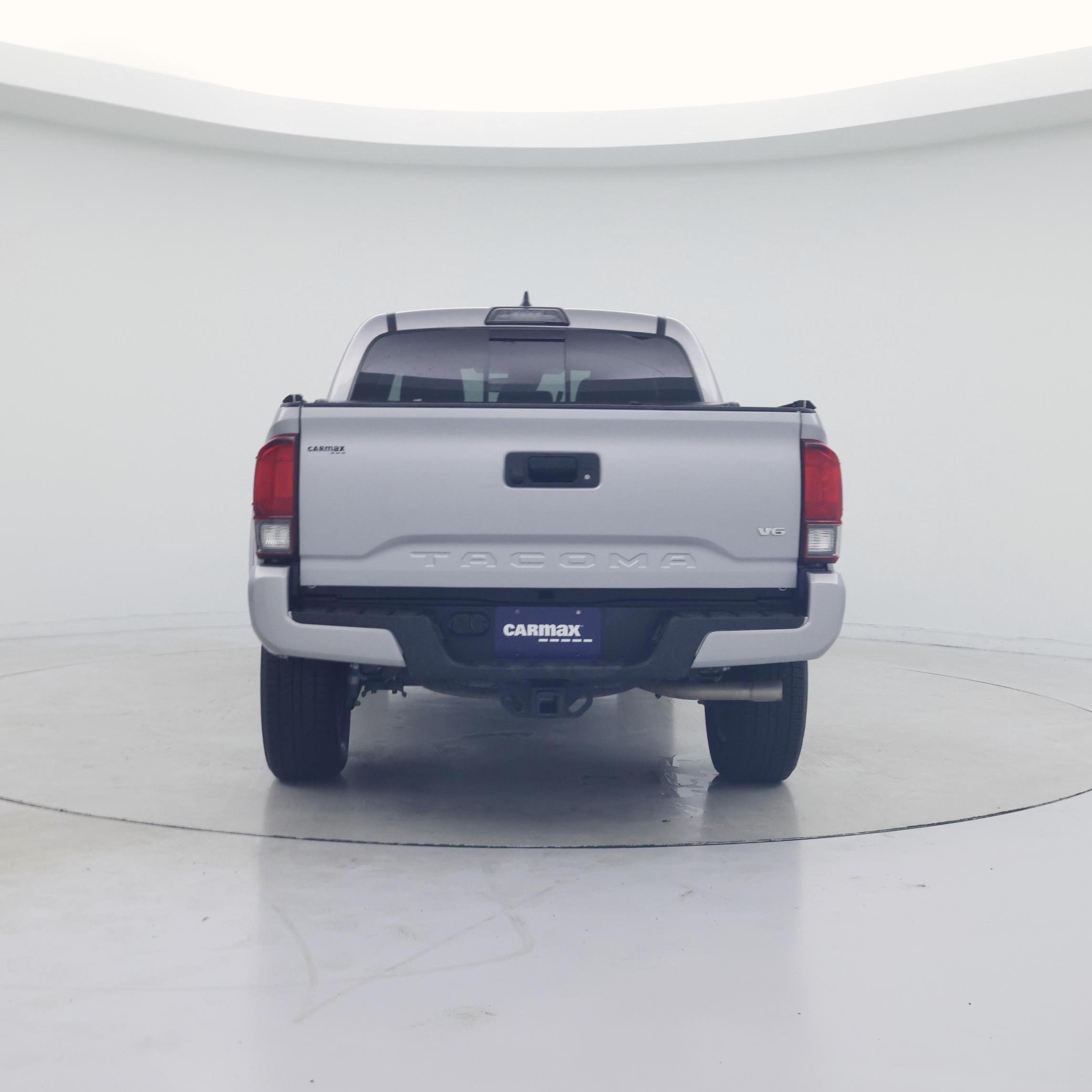 Thumbnail: 2019 Toyota Tacoma - 6