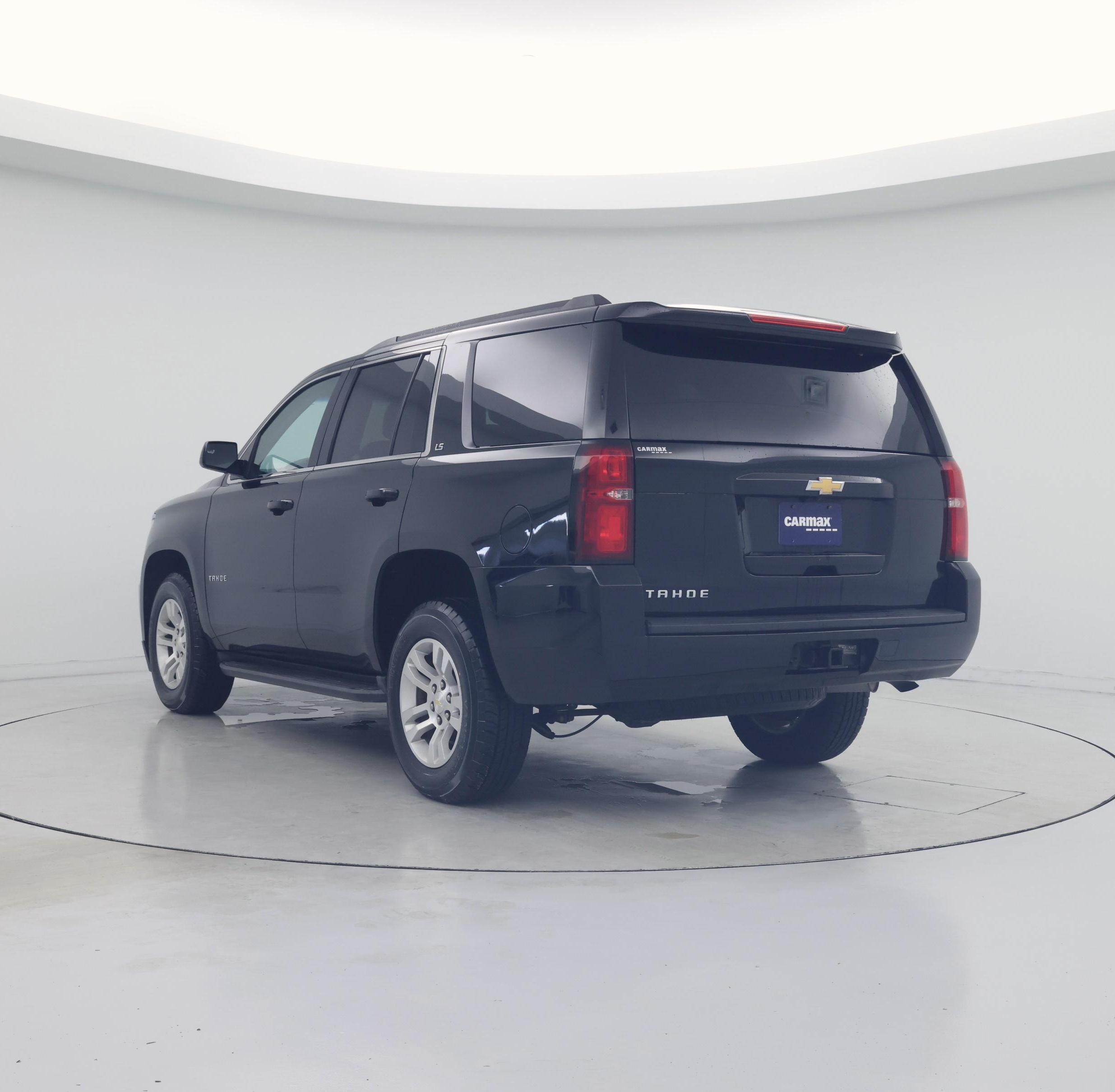 Thumbnail: 2016 Chevrolet Tahoe - 2