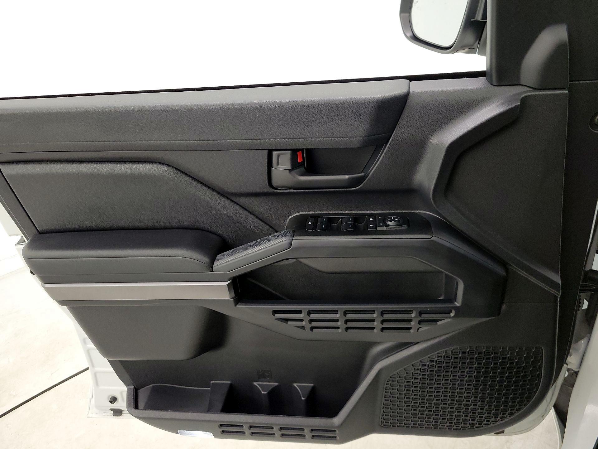 Thumbnail: 2026 Toyota 4Runner - 12