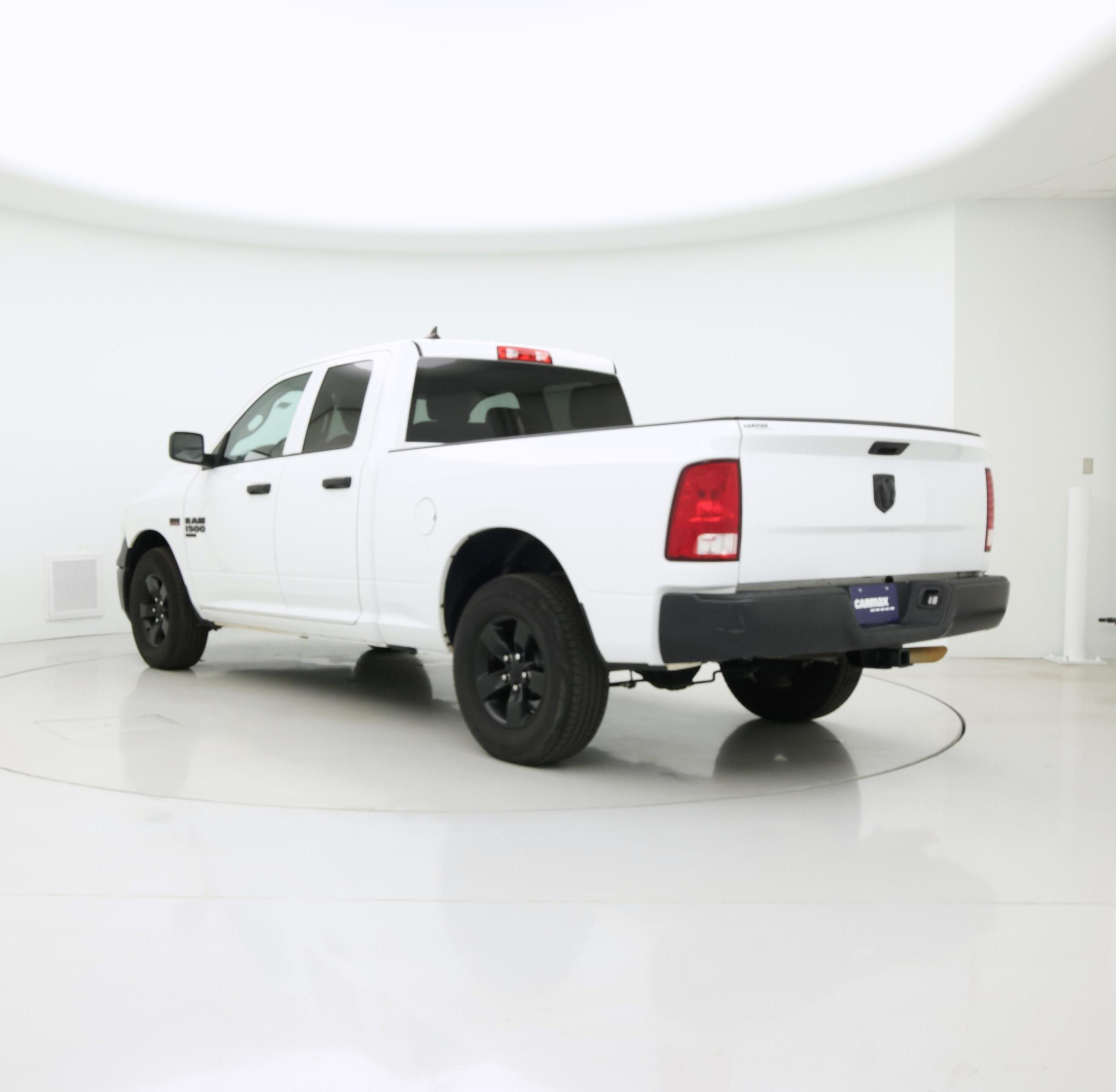 Thumbnail: 2024 RAM 1500 Classic - 2