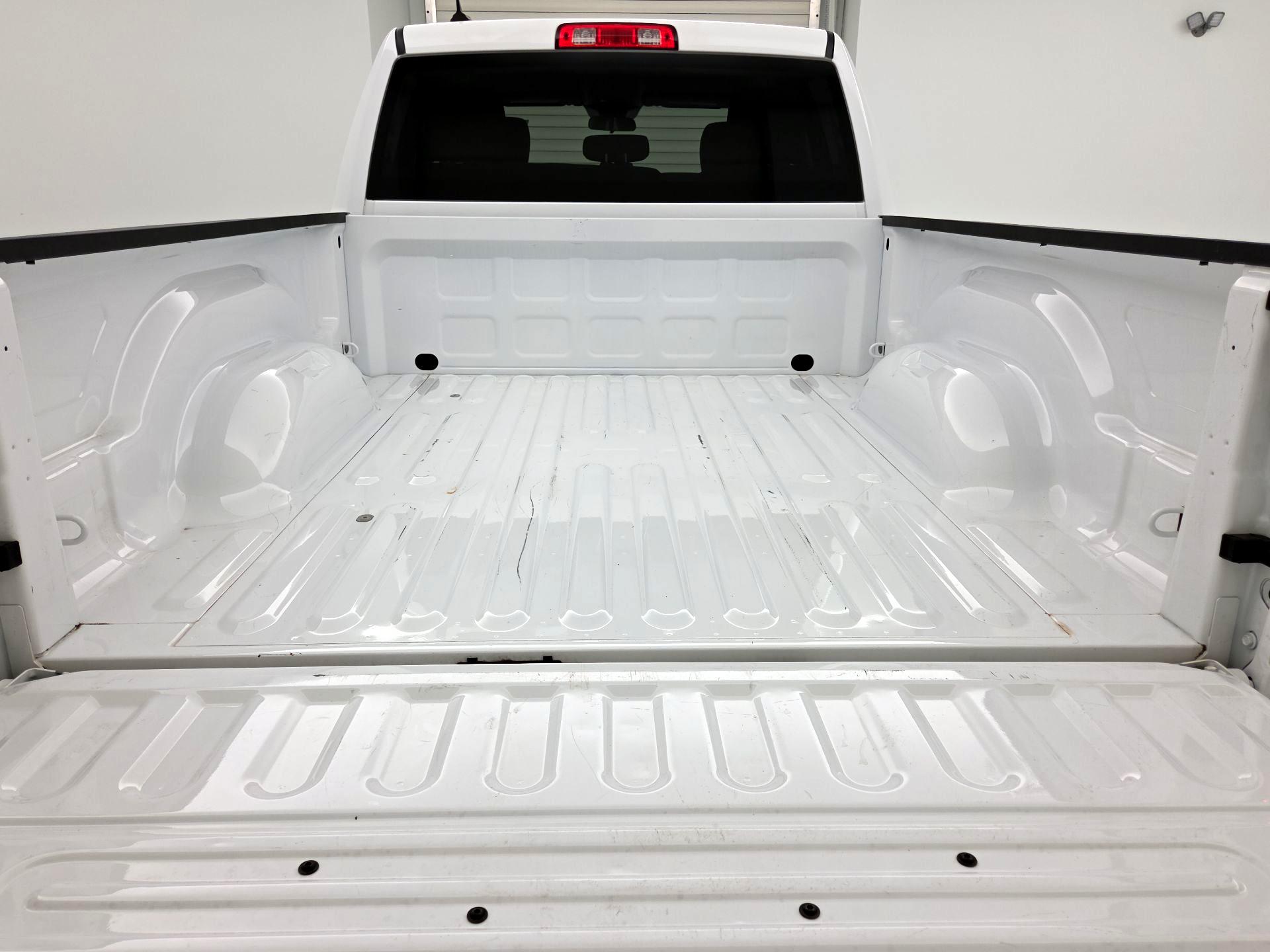 Thumbnail: 2024 RAM 1500 Classic - 20