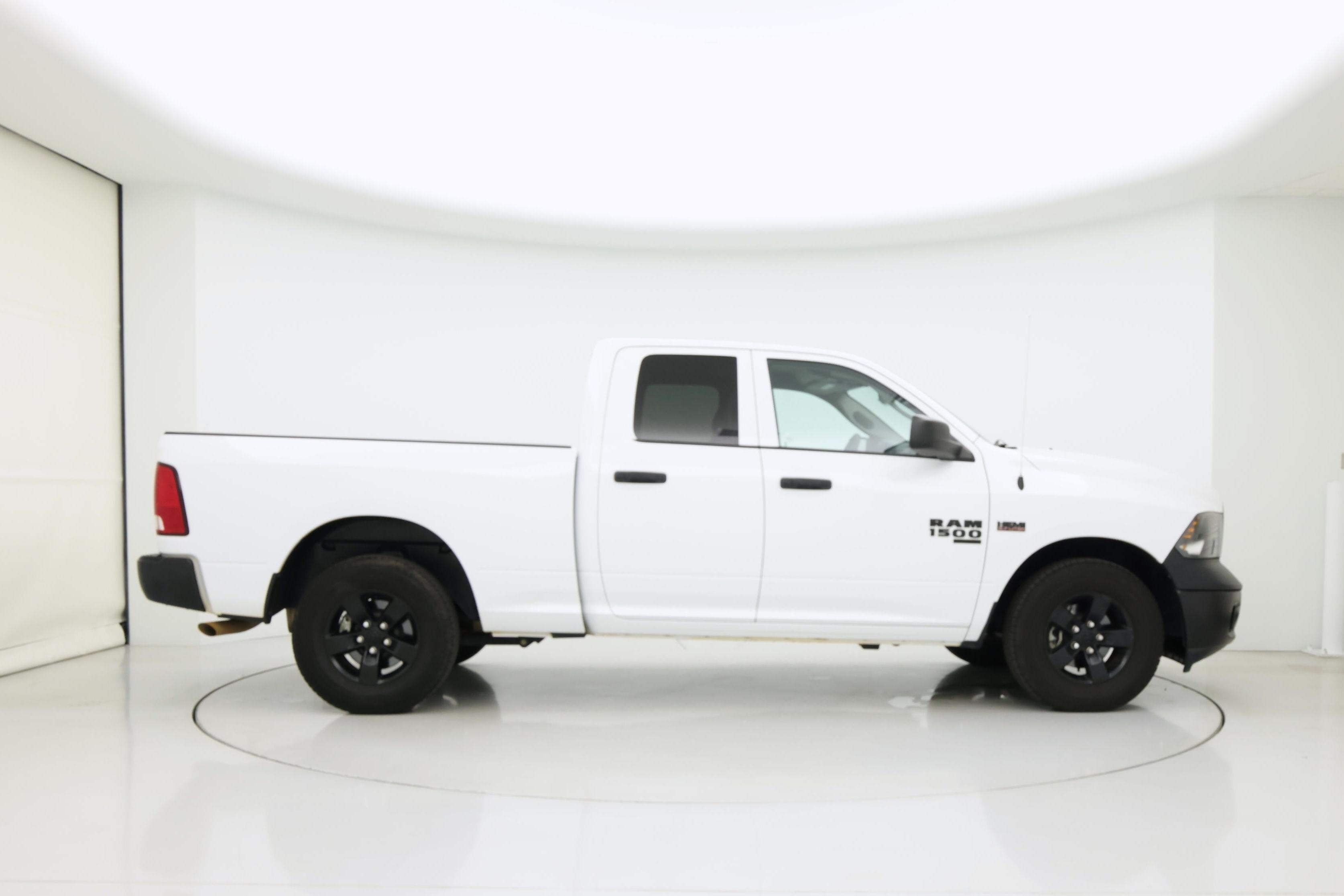 Thumbnail: 2024 RAM 1500 Classic - 7