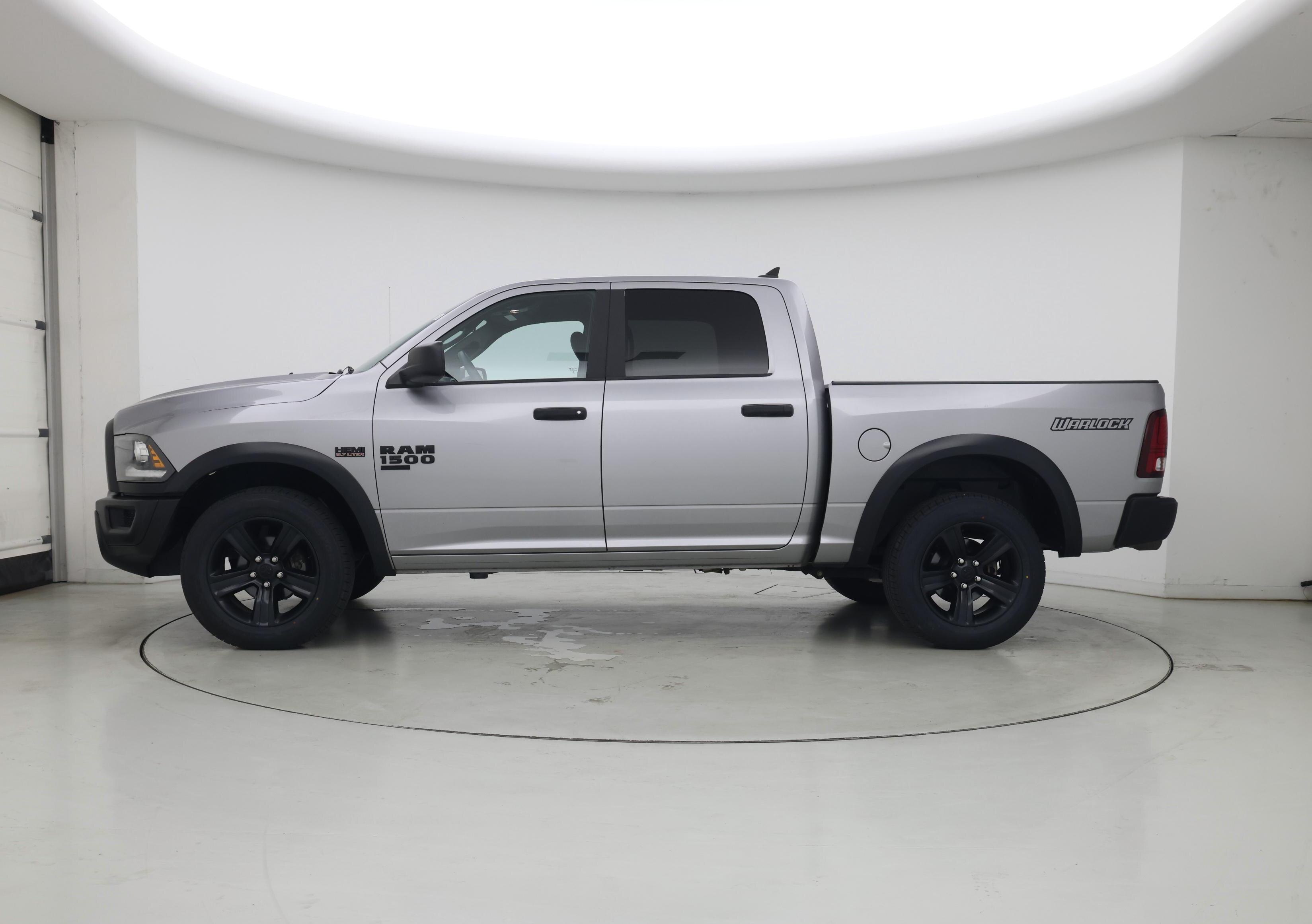 Thumbnail: 2022 RAM 1500 Classic - 3