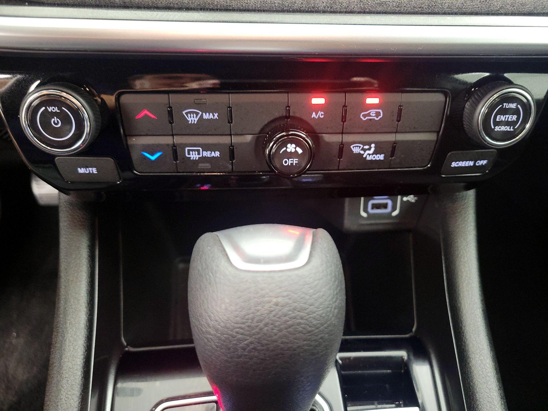 Thumbnail: 2023 Jeep Compass - 16