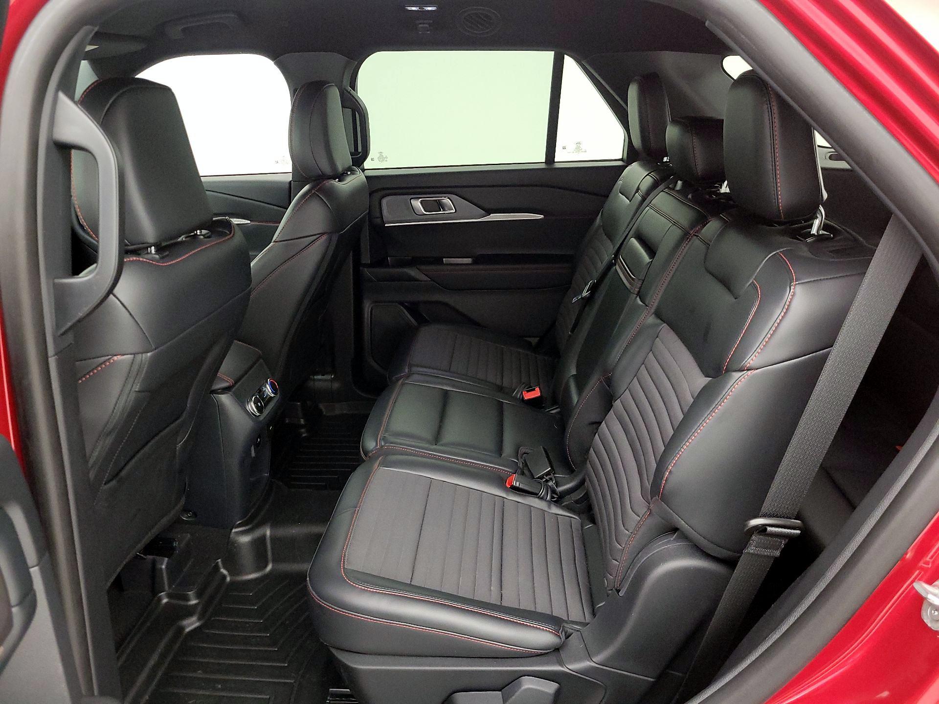 Thumbnail: 2025 Ford Explorer - 20