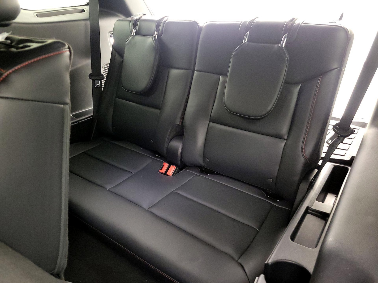 2025 Ford Explorer ST-LINE - Photo 22