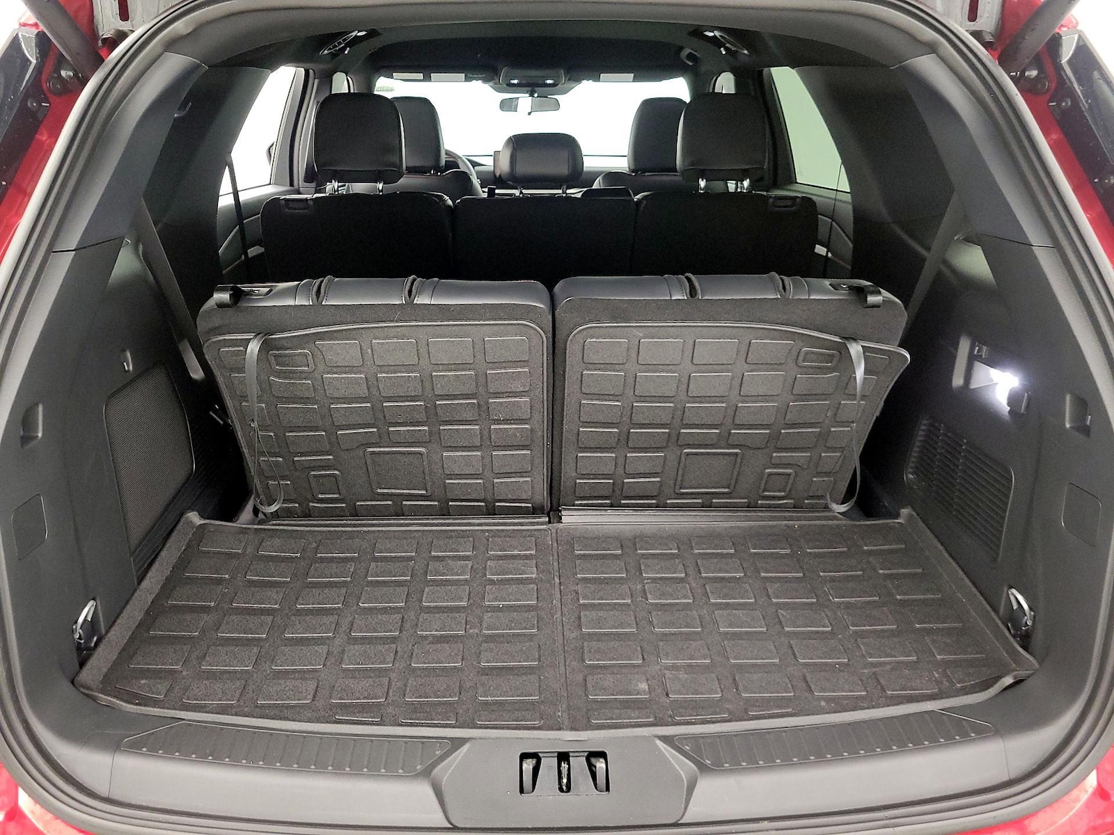 2025 Ford Explorer ST-LINE - Photo 23