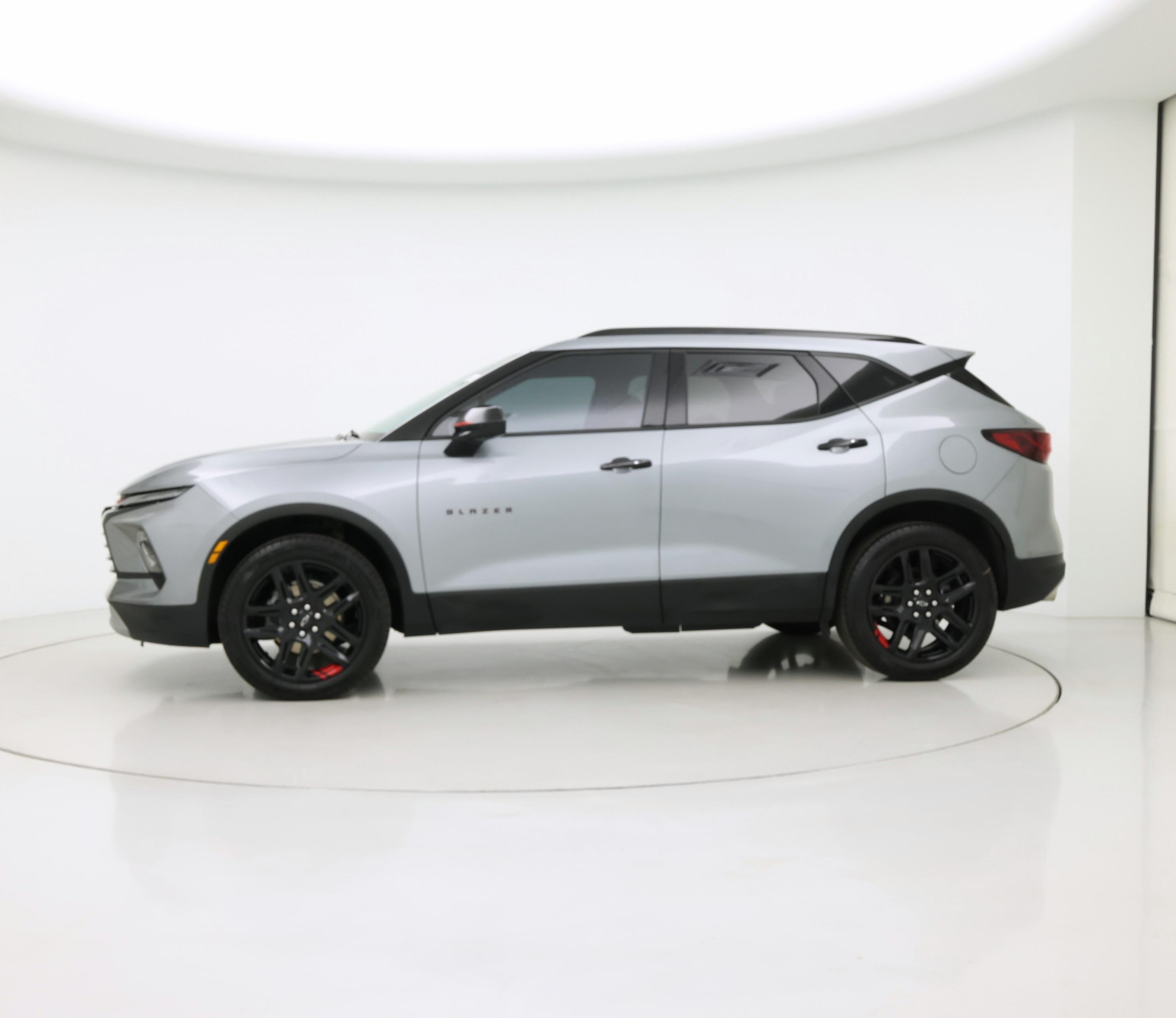 Thumbnail: 2024 Chevrolet Blazer - 3