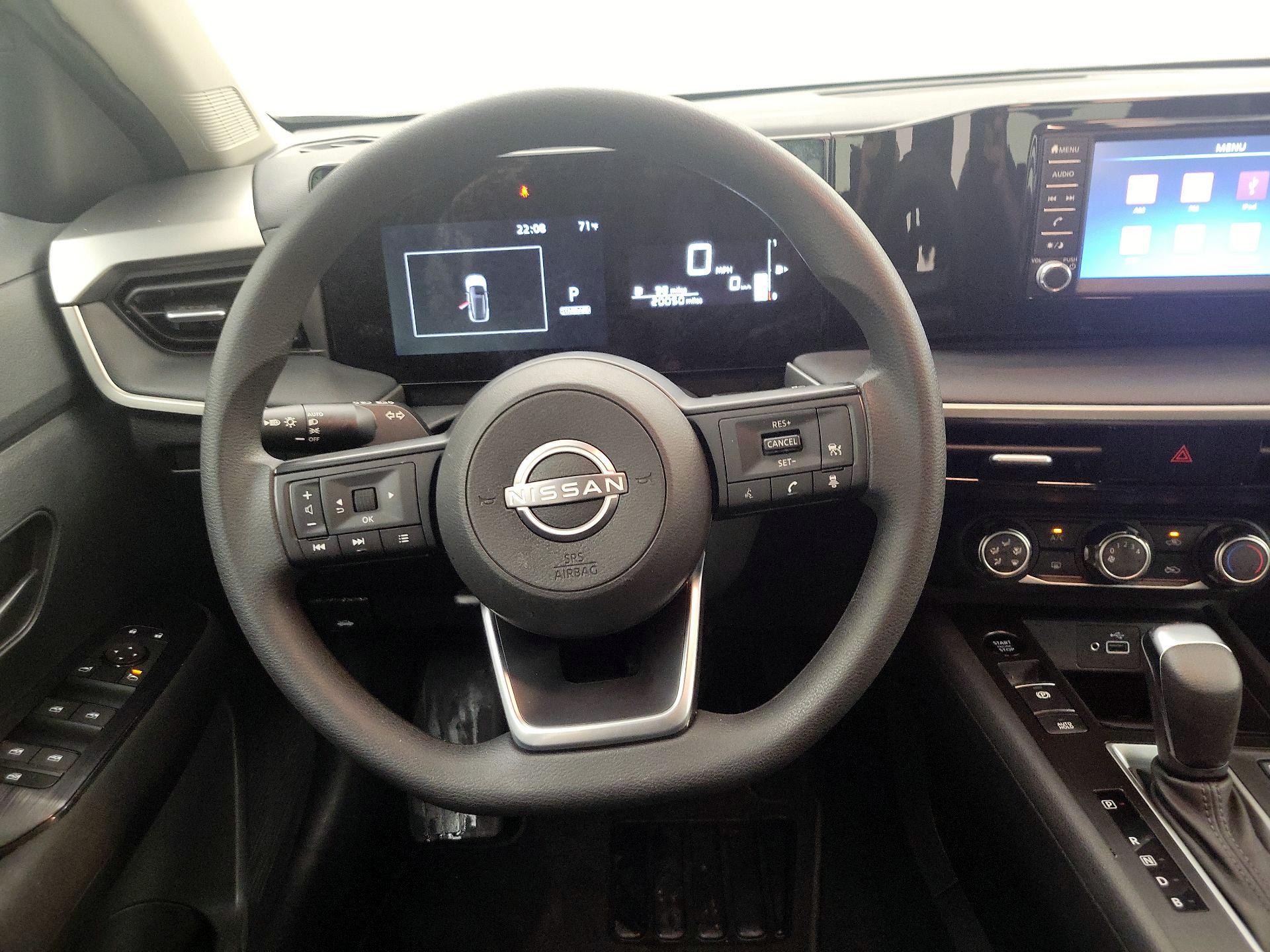 Thumbnail: 2025 Nissan Kicks - 10