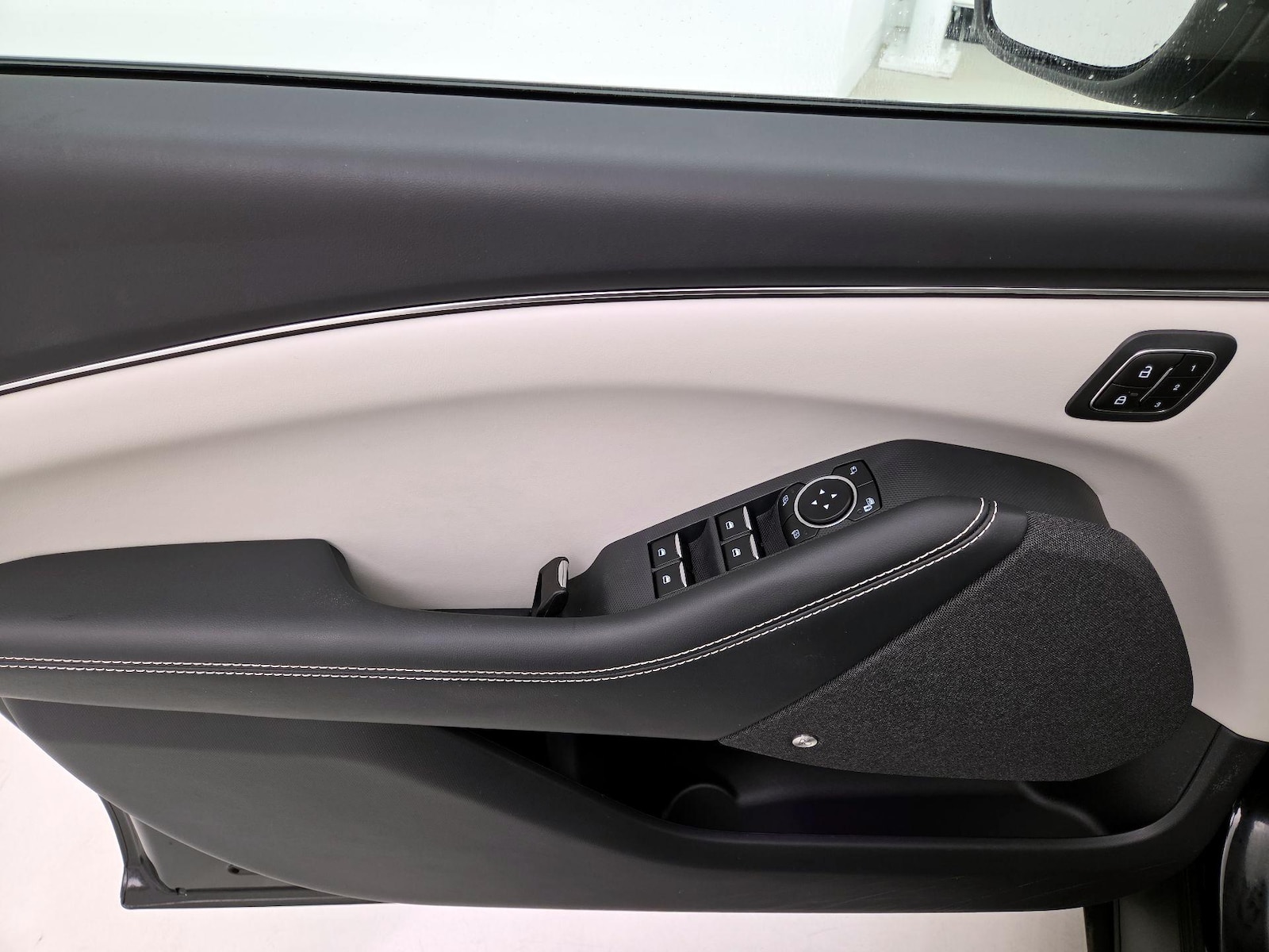 2023 Ford Mustang Mach-E Premium RWD - Photo 13