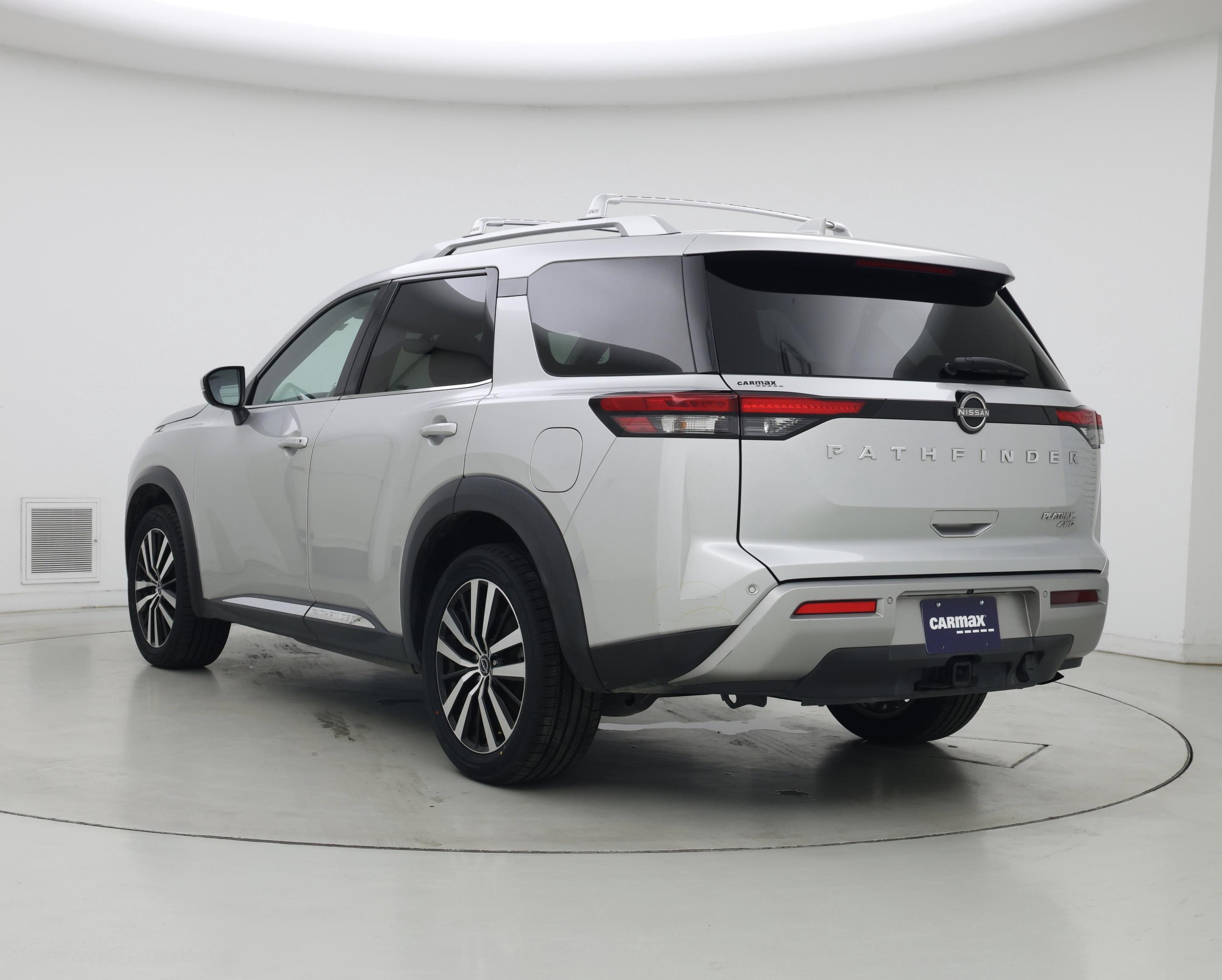 Thumbnail: 2023 Nissan Pathfinder - 2