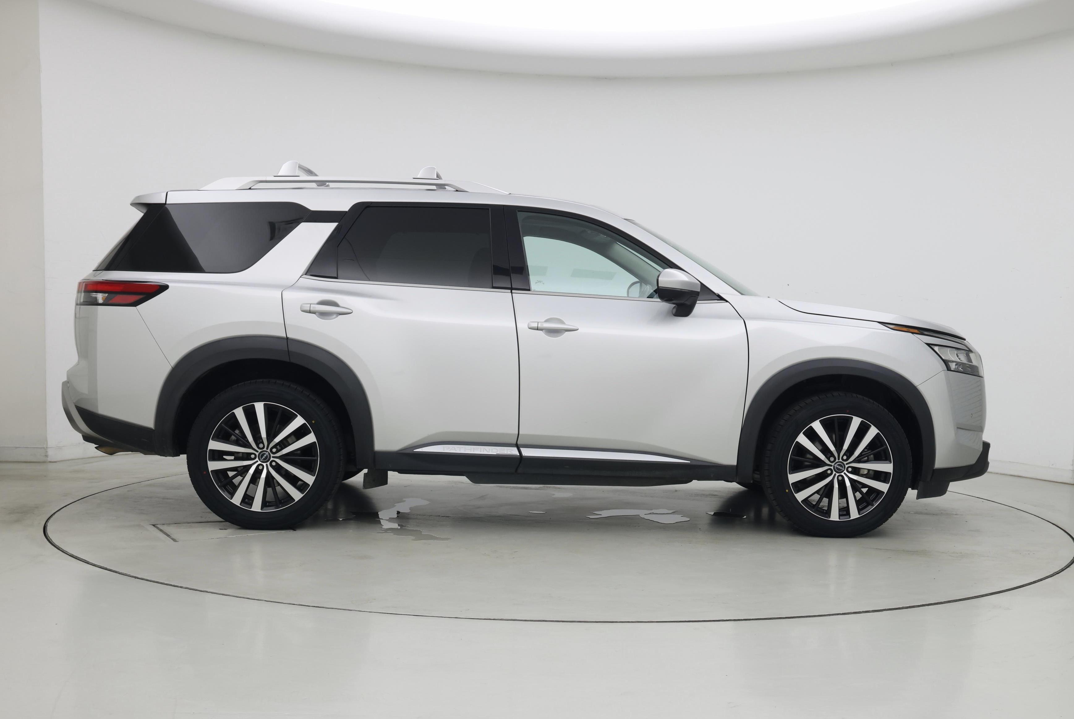 Thumbnail: 2023 Nissan Pathfinder - 7