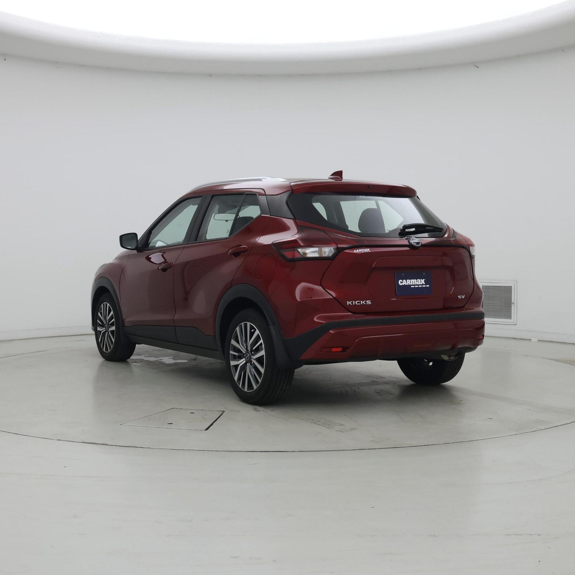 Thumbnail: 2024 Nissan Kicks - 2