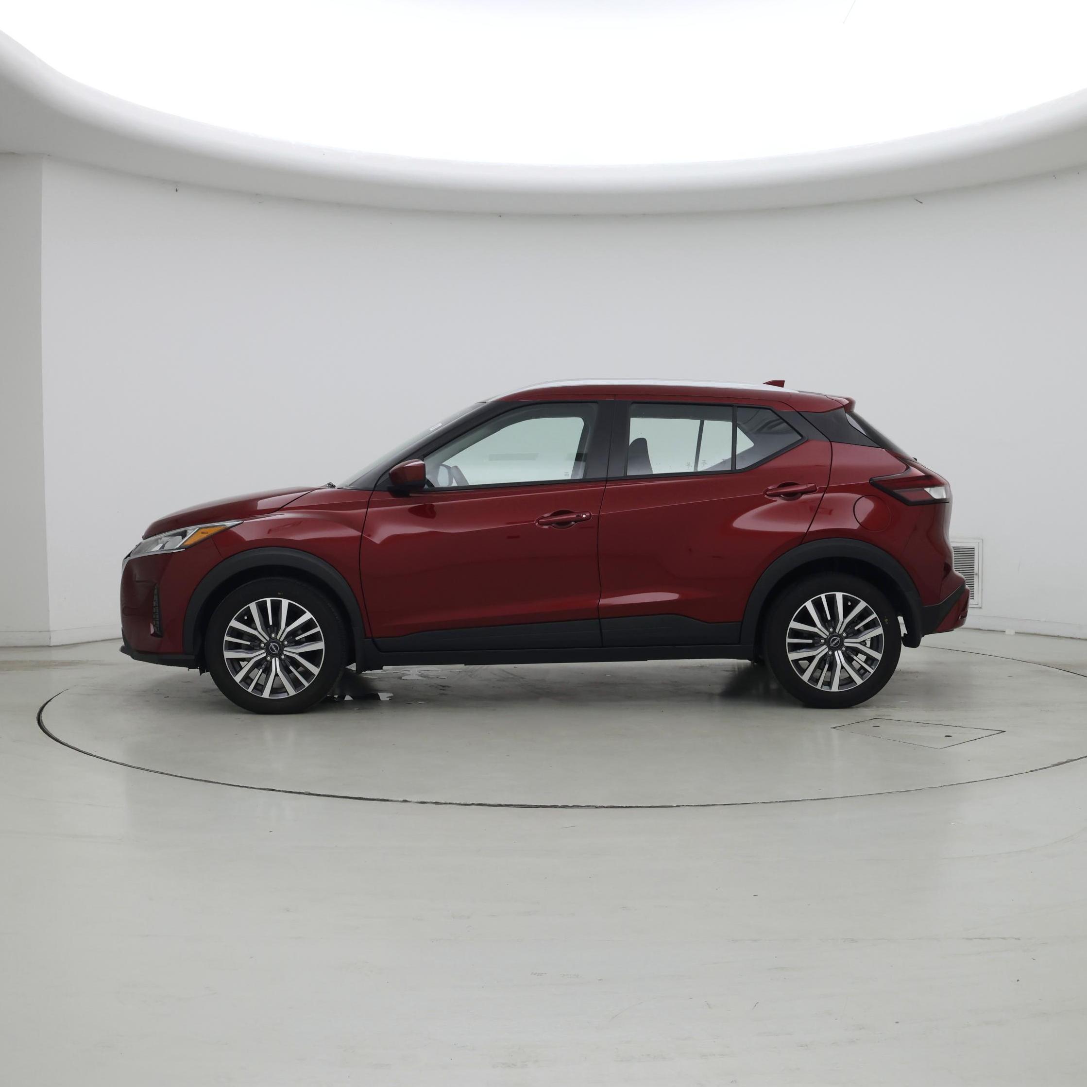 Thumbnail: 2024 Nissan Kicks - 3