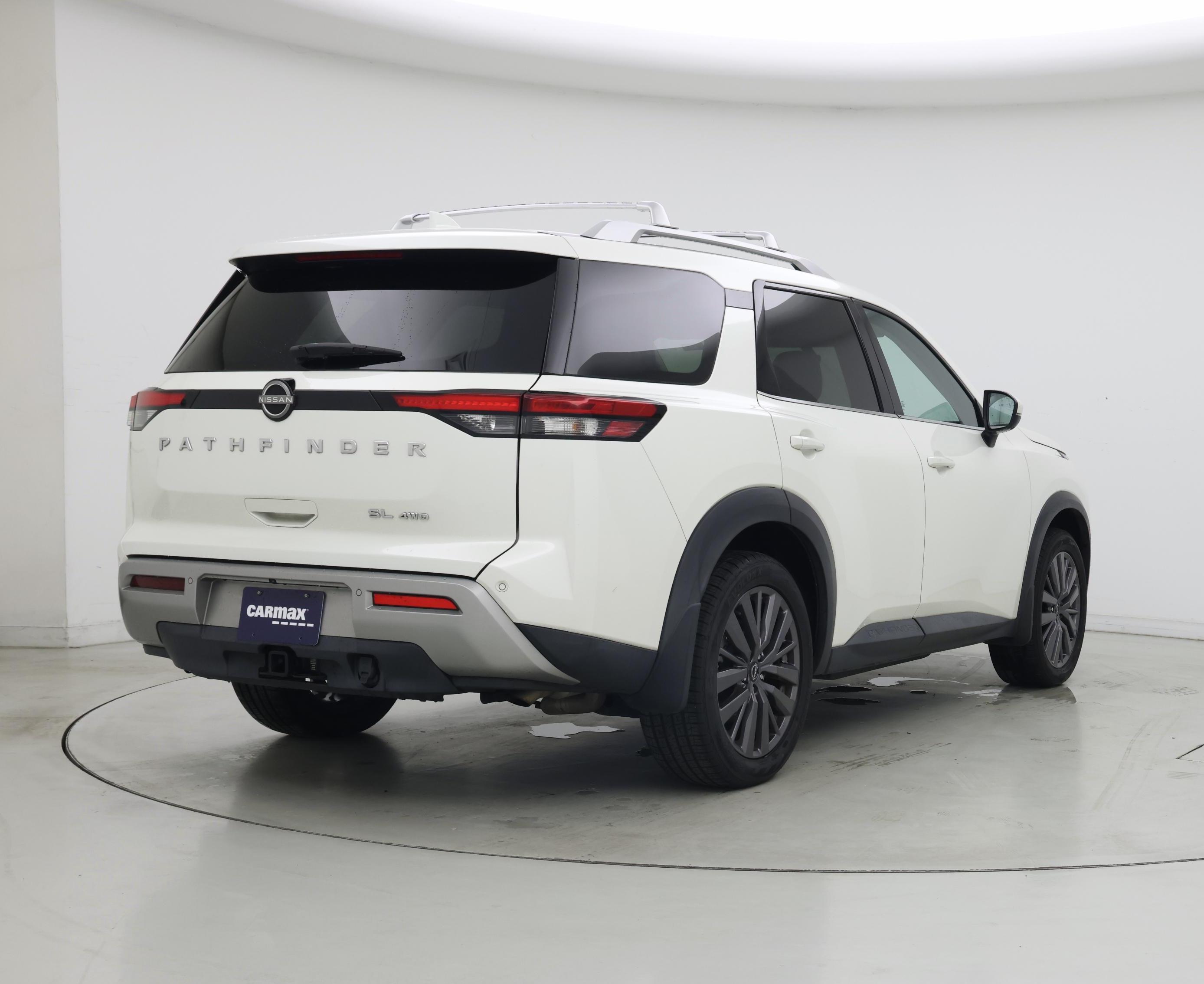 Thumbnail: 2023 Nissan Pathfinder - 8