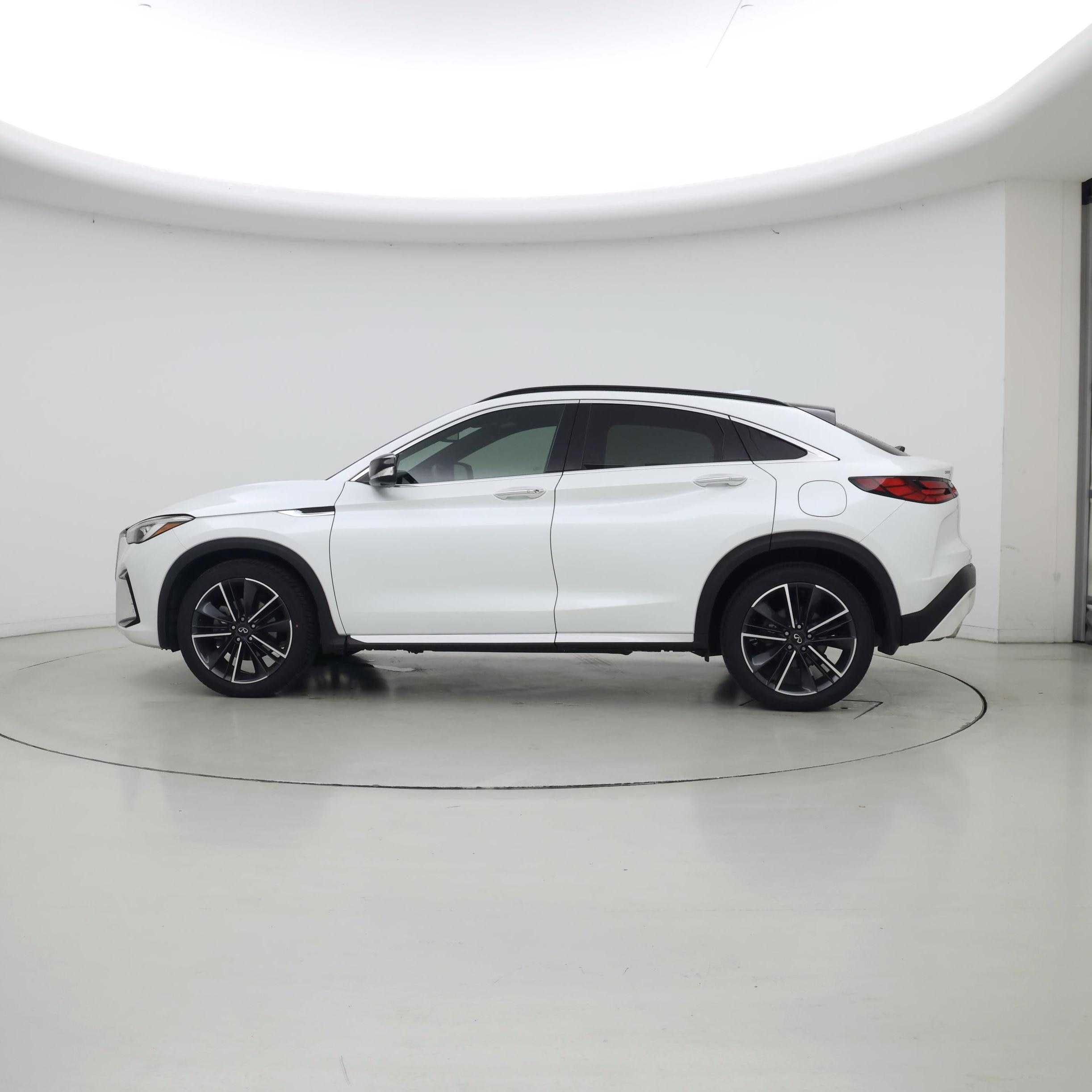 Thumbnail: 2023 INFINITI QX55 - 3