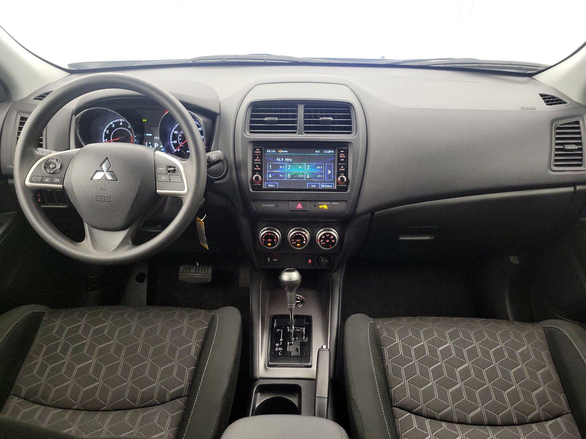Thumbnail: 2024 Mitsubishi Outlander Sport - 9