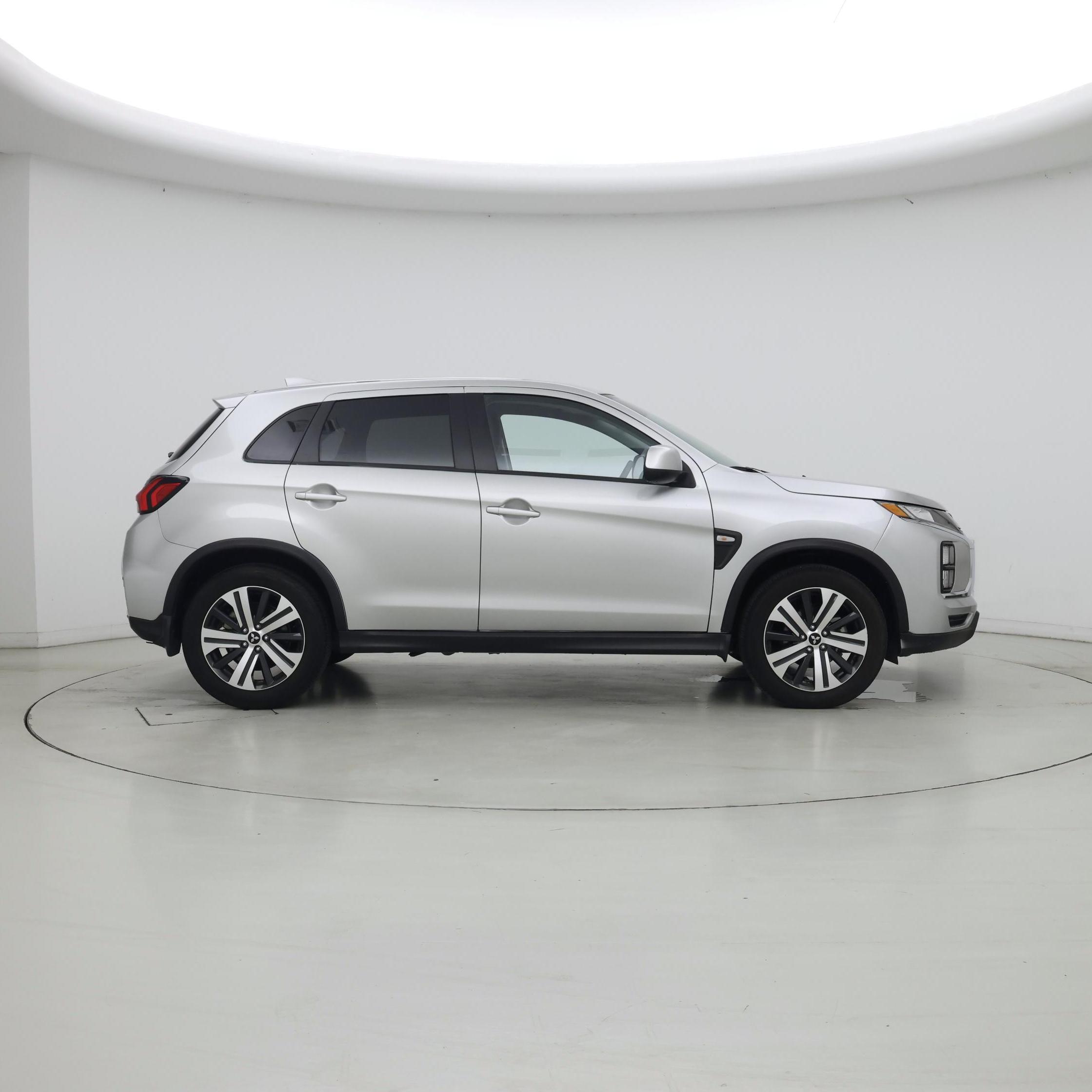 Thumbnail: 2024 Mitsubishi Outlander Sport - 7