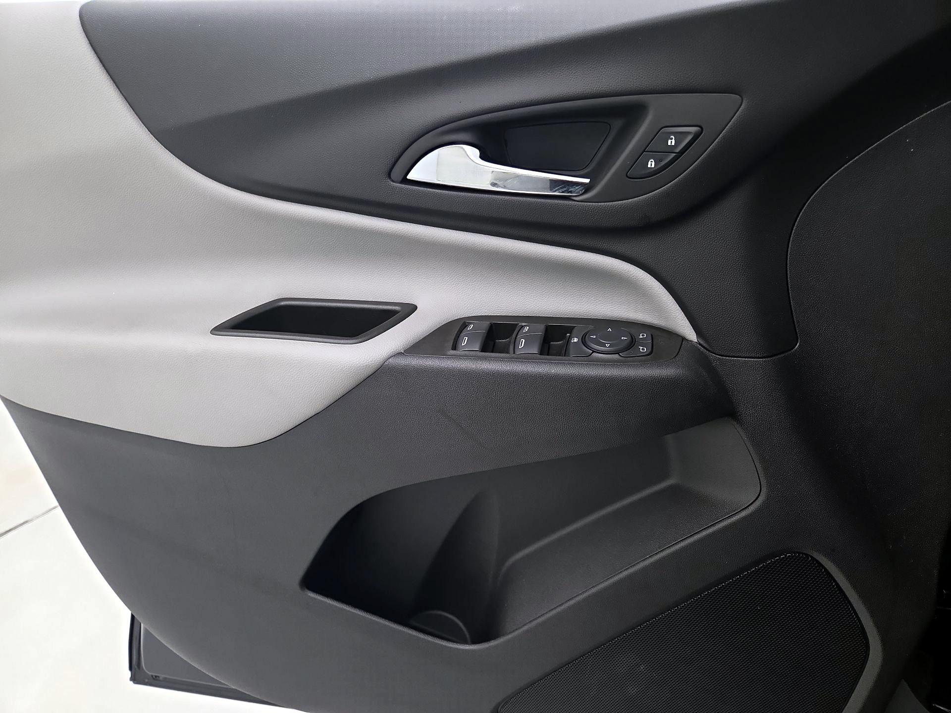 Thumbnail: 2024 Chevrolet Equinox - 12