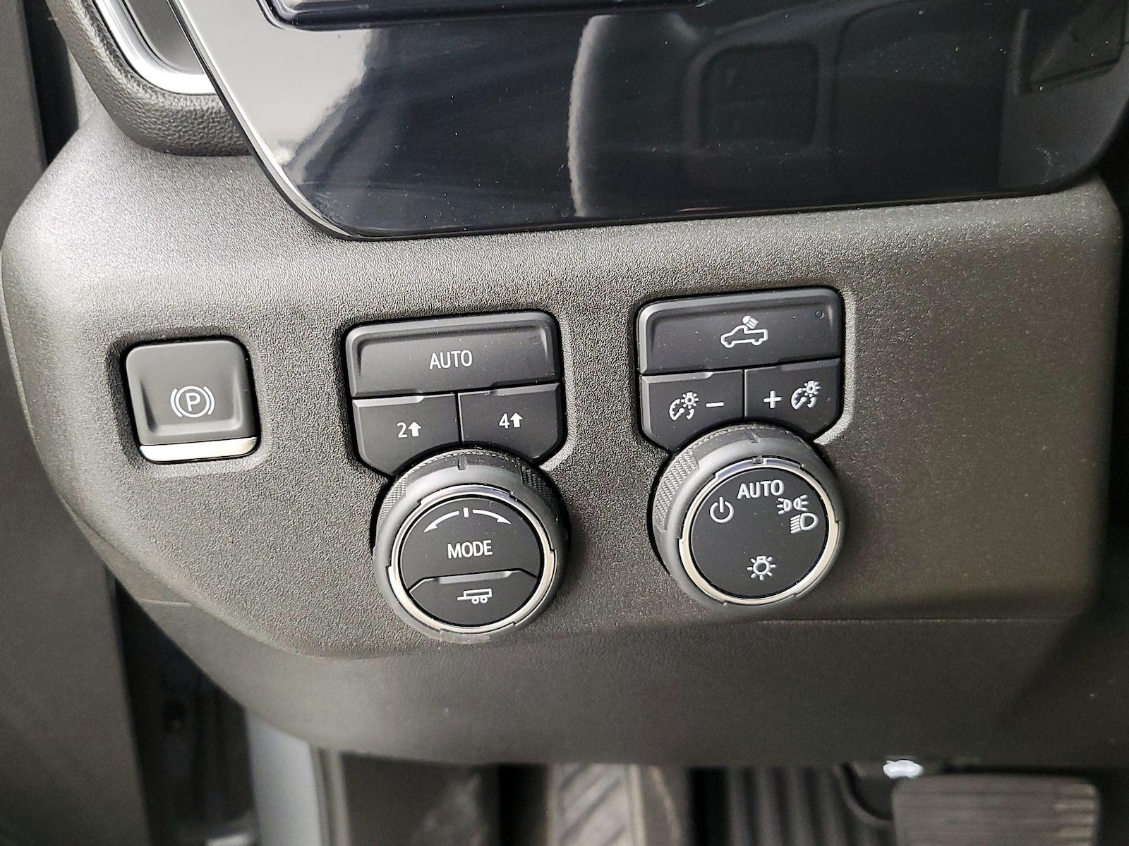 2024 Chevrolet Silverado 1500 LT - Photo 14