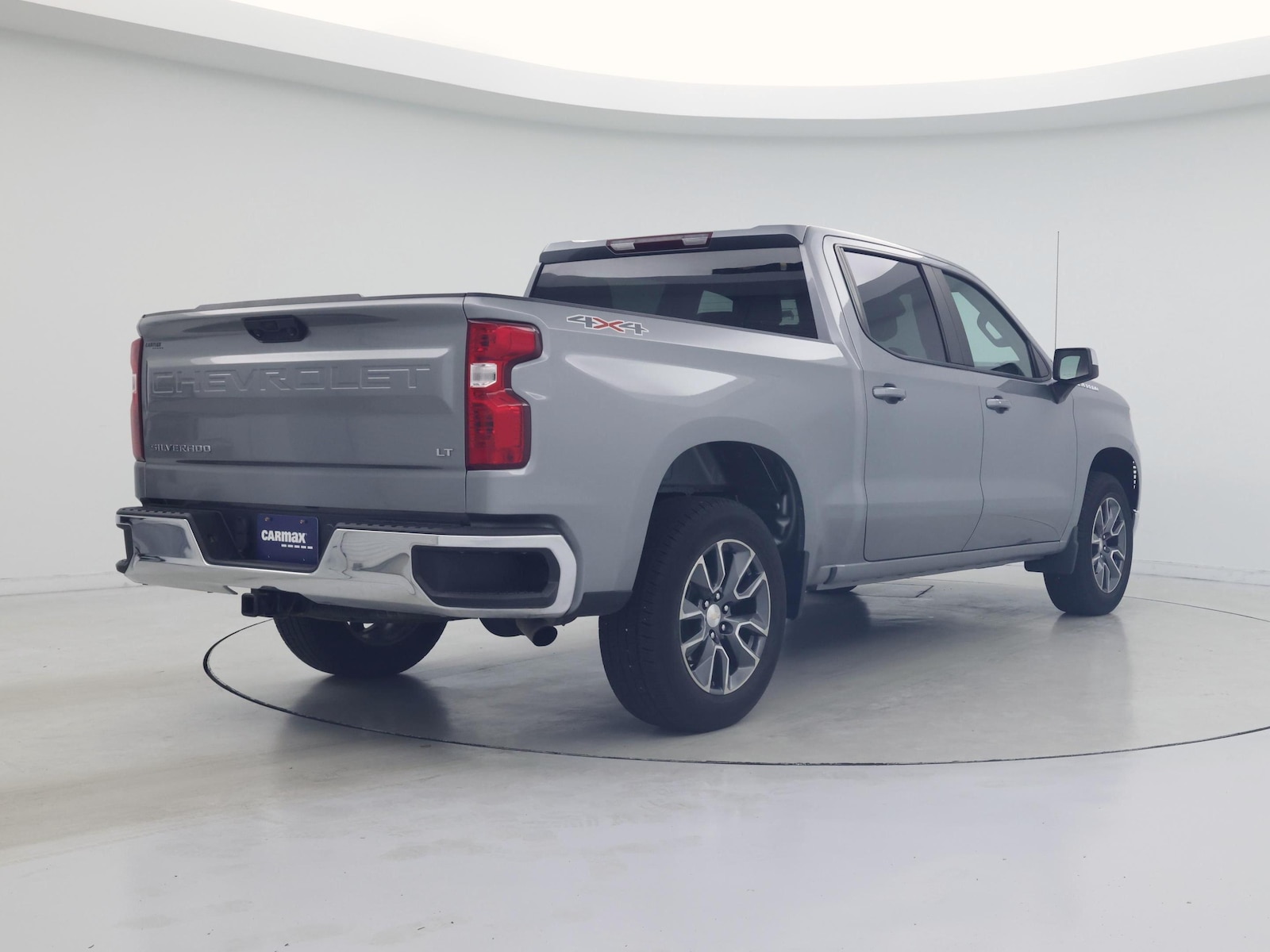 2024 Chevrolet Silverado 1500 LT - Photo 9