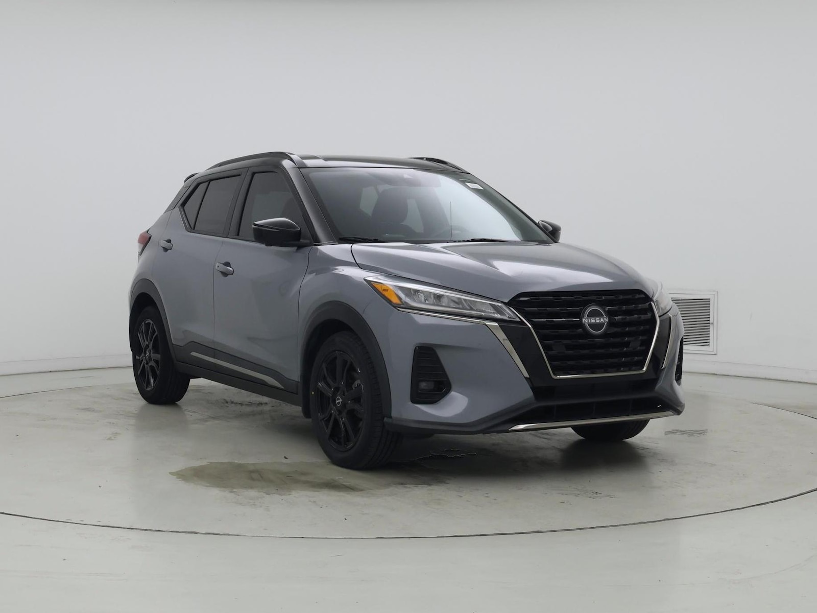2023 Nissan Kicks SR - Photo 2