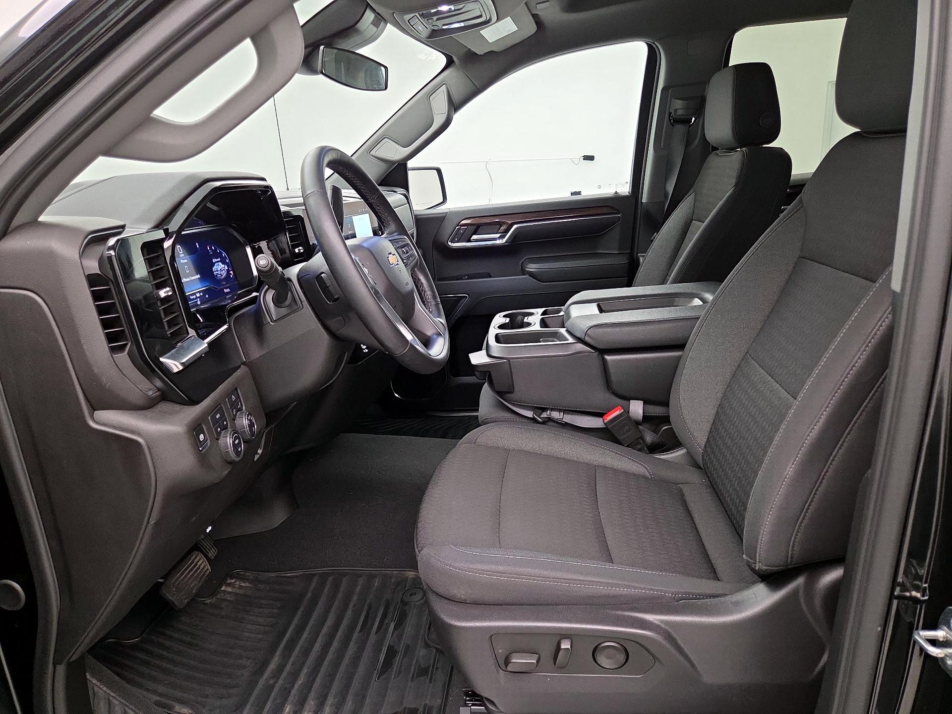 Thumbnail: 2024 Chevrolet Silverado 1500 - 11
